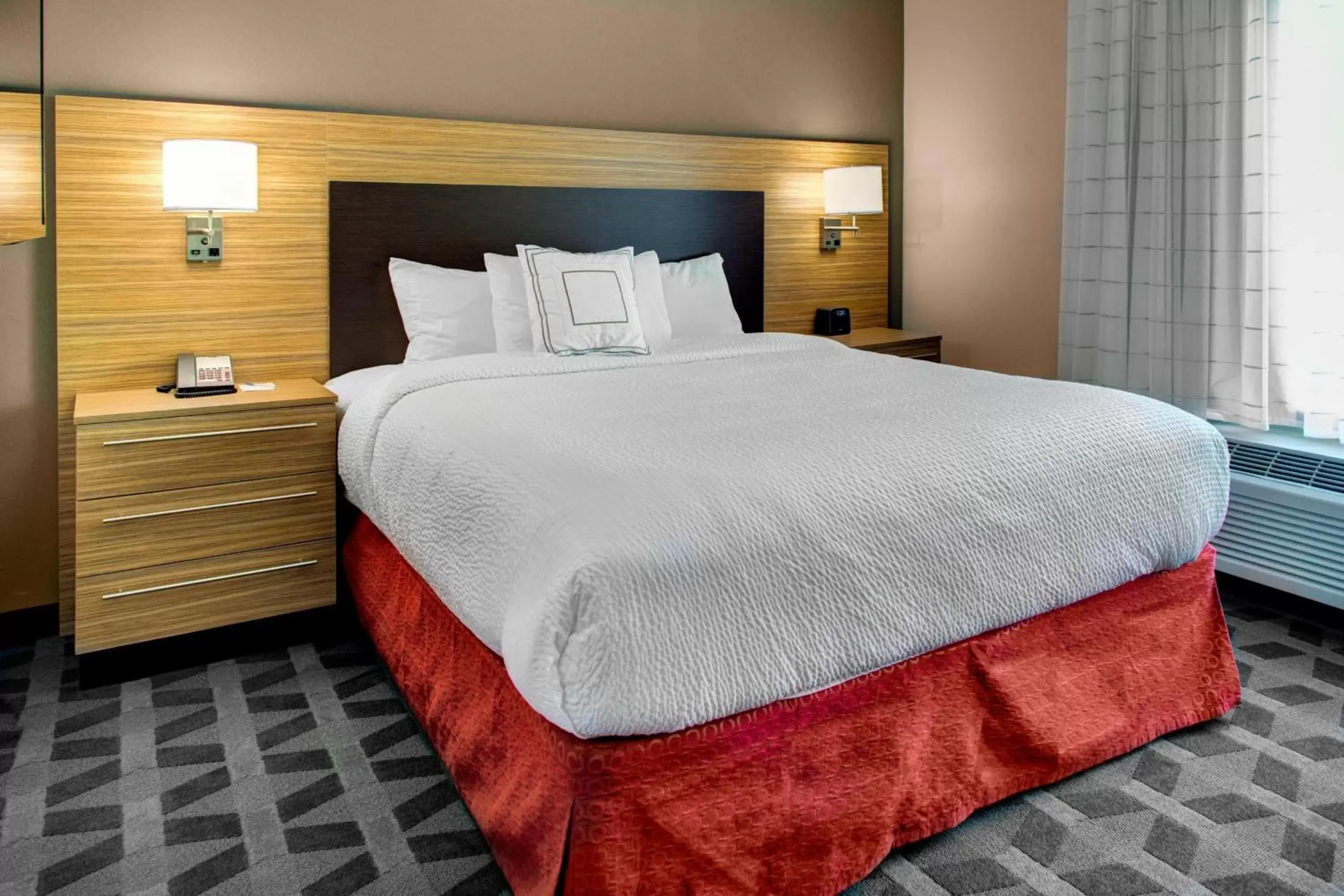 Bedroom, Bed in TownePlace Suites by Marriott Phoenix Chandler/Fashion Center