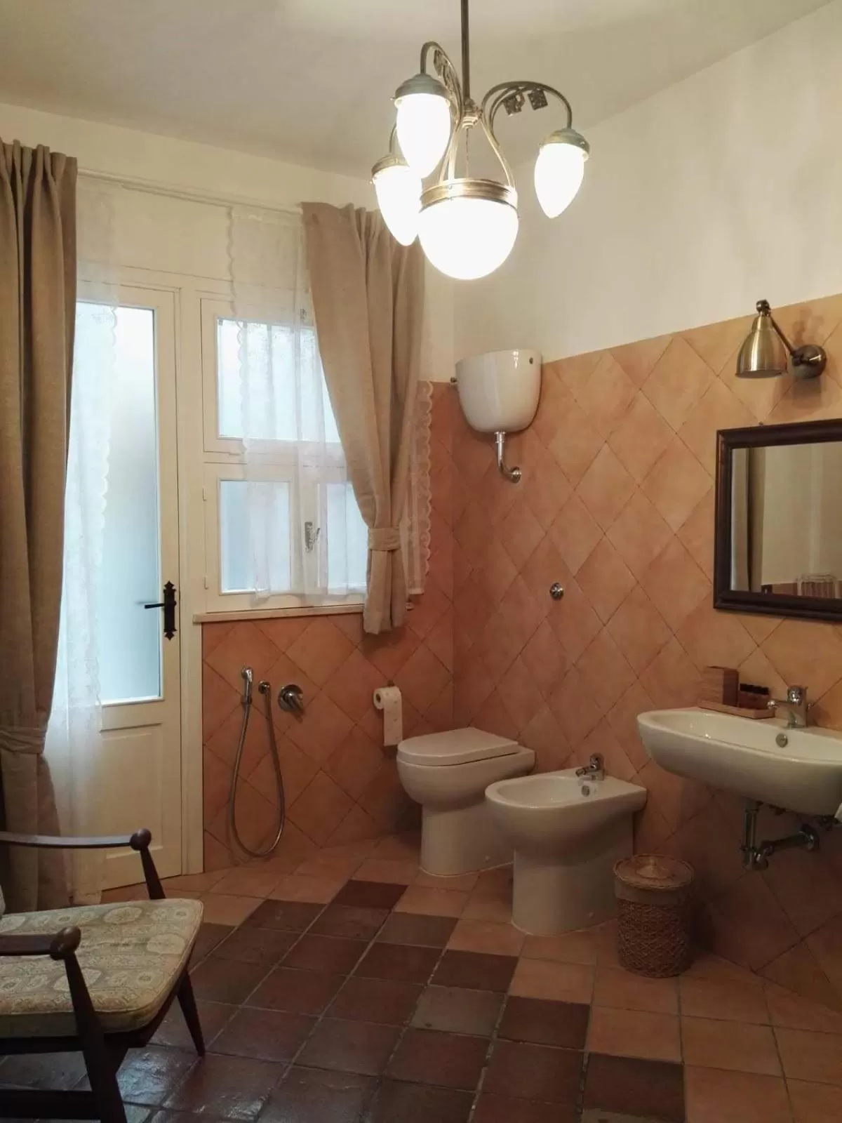 Bathroom in Le coste