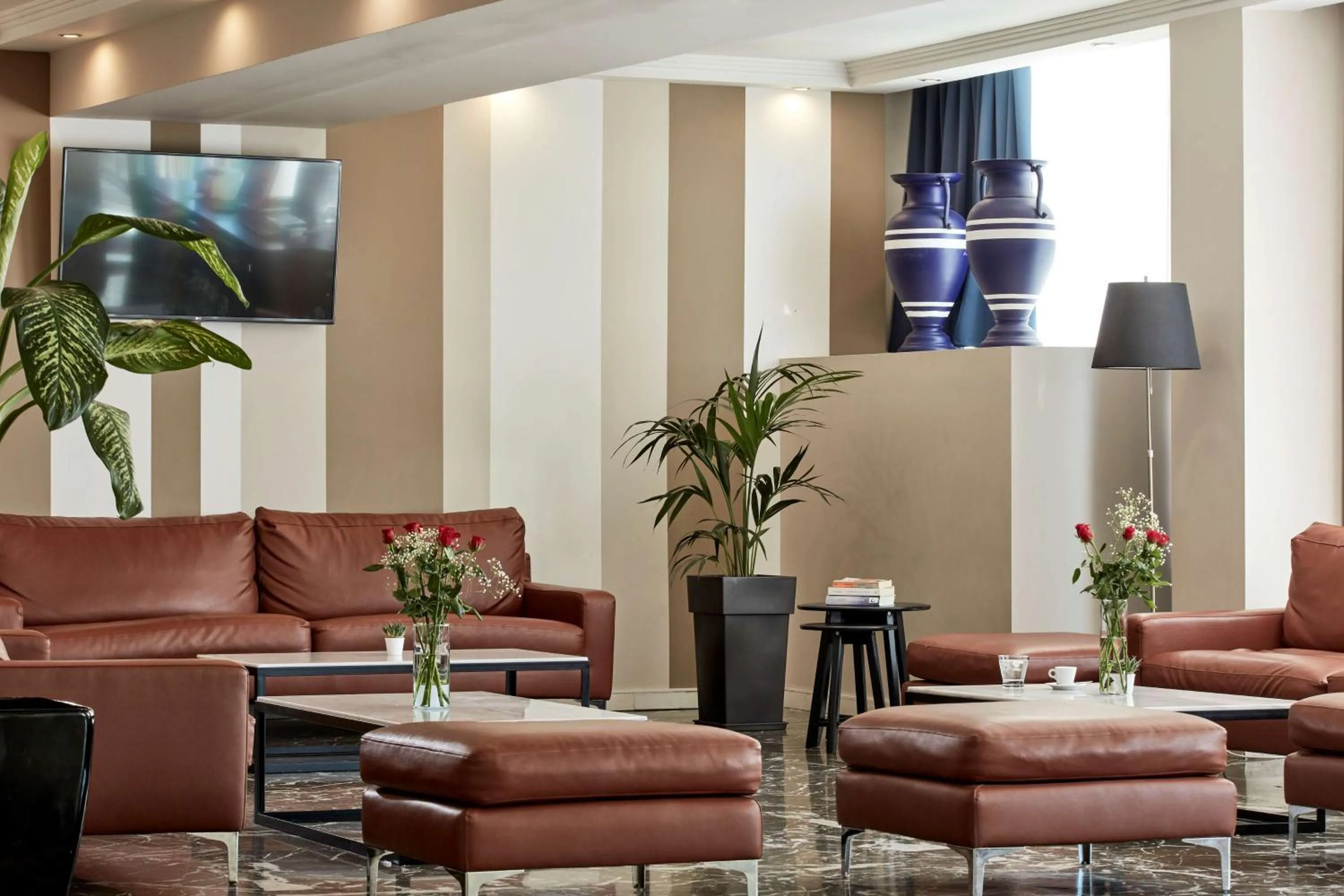 Lobby or reception in Candia Hotel