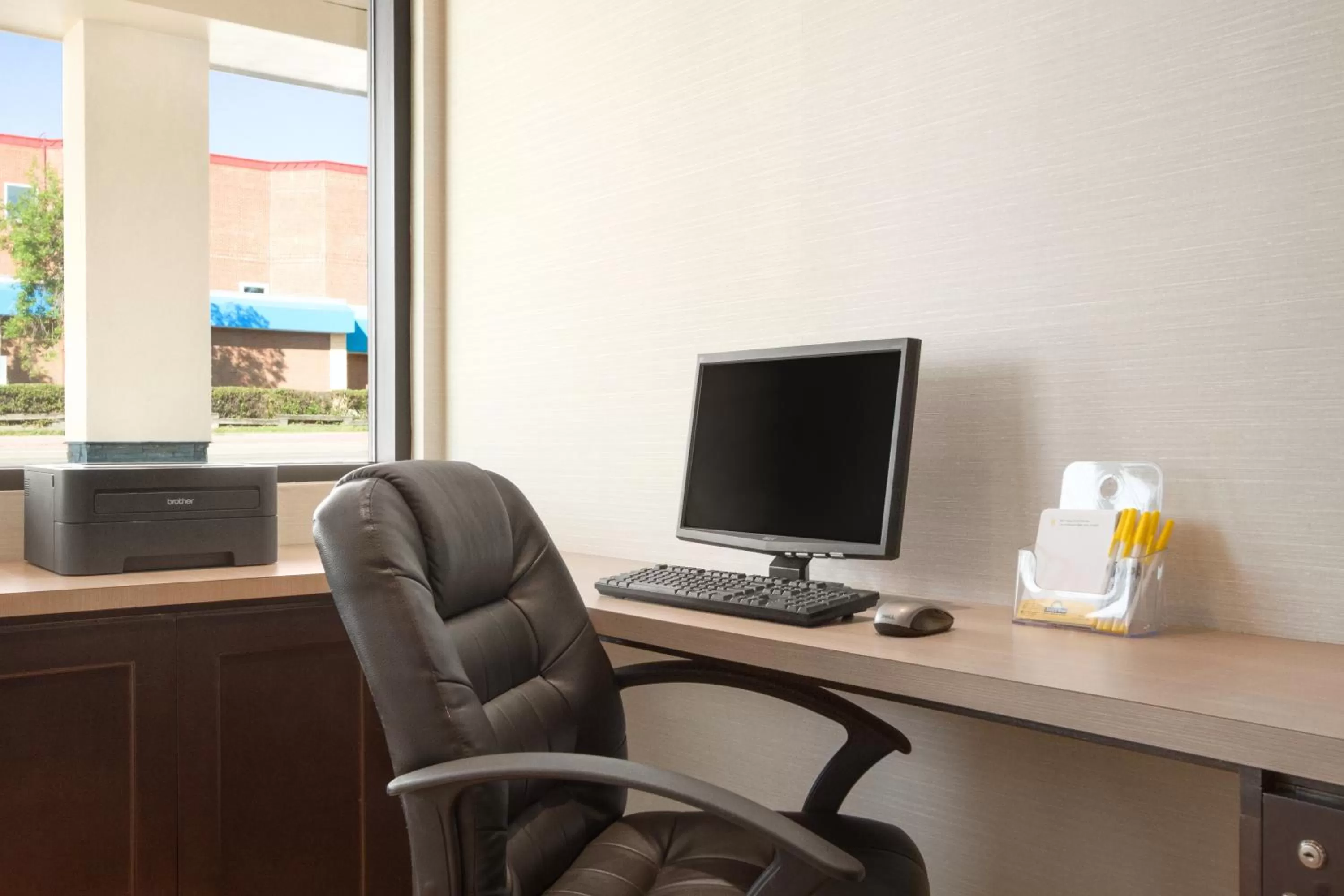 Day in Days Inn by Wyndham Calgary Northwest