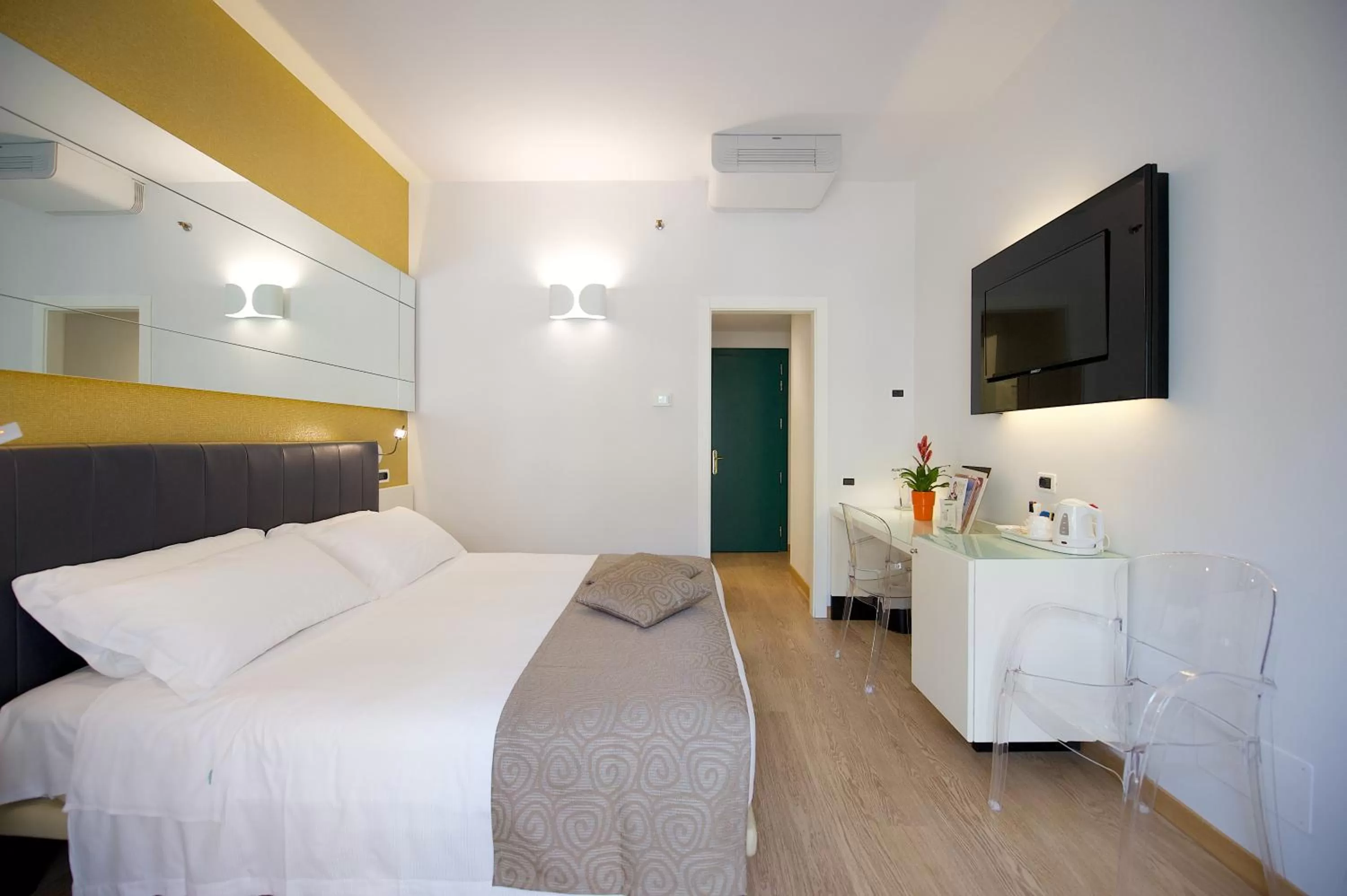 Bedroom, Bed in Best Western Hotel Luxor