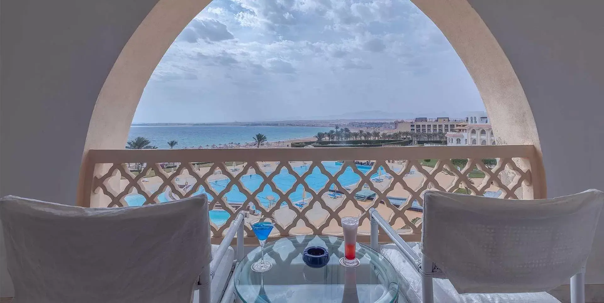 Sea view, Balcony/Terrace in Old Palace Resort Sahl Hasheesh