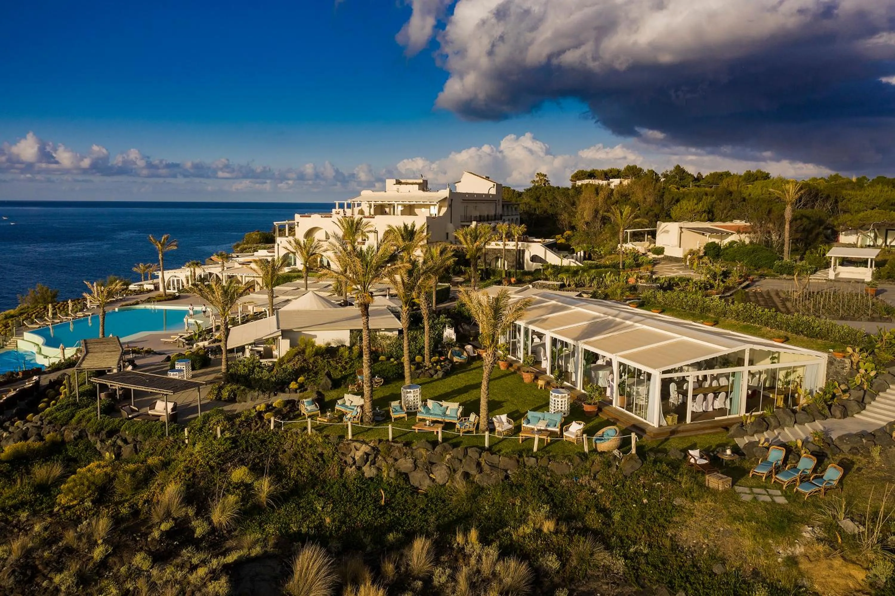 Property building in Therasia Resort Sea and SPA - The Leading Hotels of the World