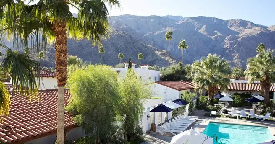 Mountain view in Alcazar Palm Springs Mountain view in Alcazar Palm Springs