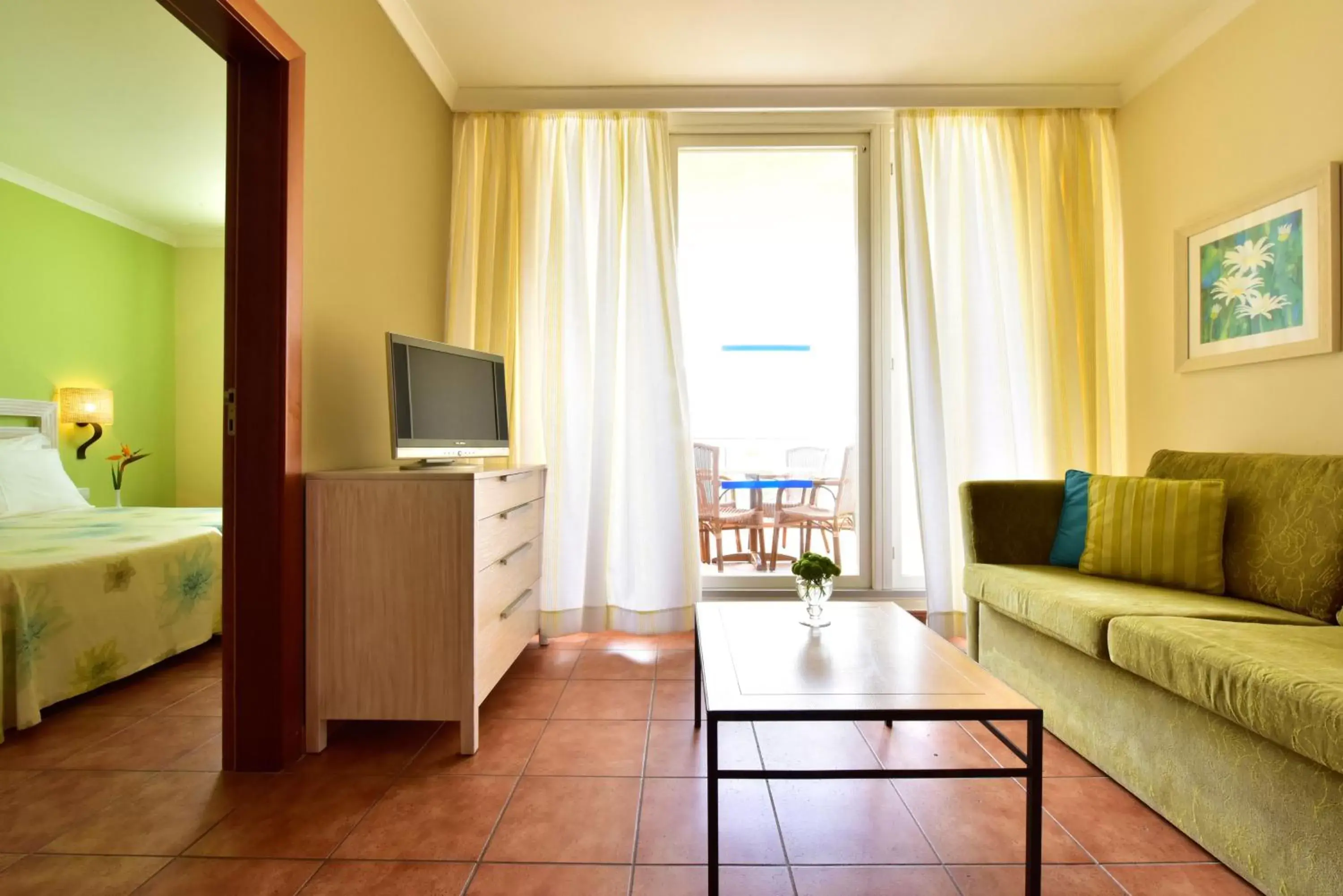 Balcony/Terrace, Seating Area in Pestana Viking Beach & SPA Resort