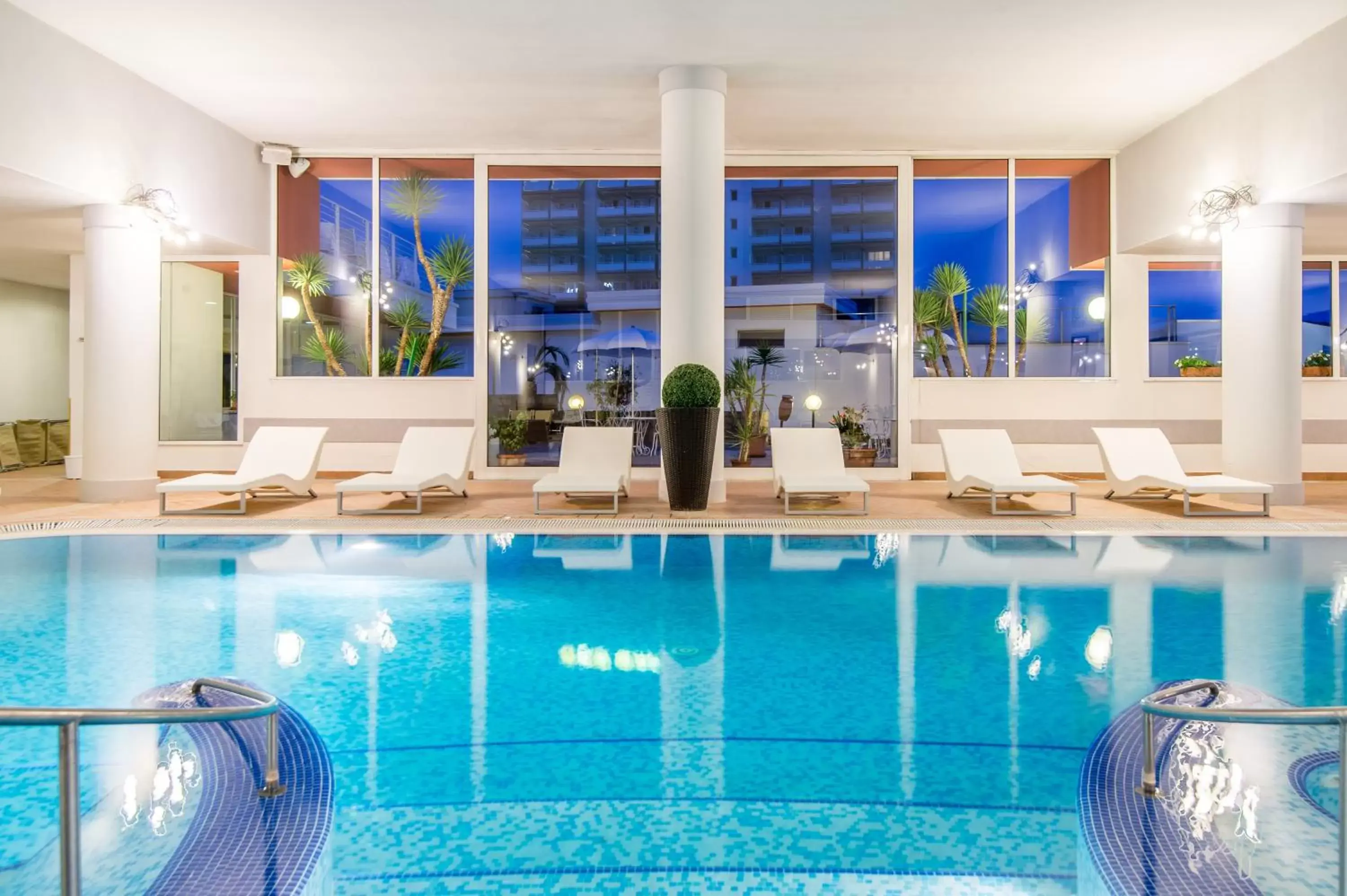 Swimming Pool in Hotel Terme Delle Nazioni