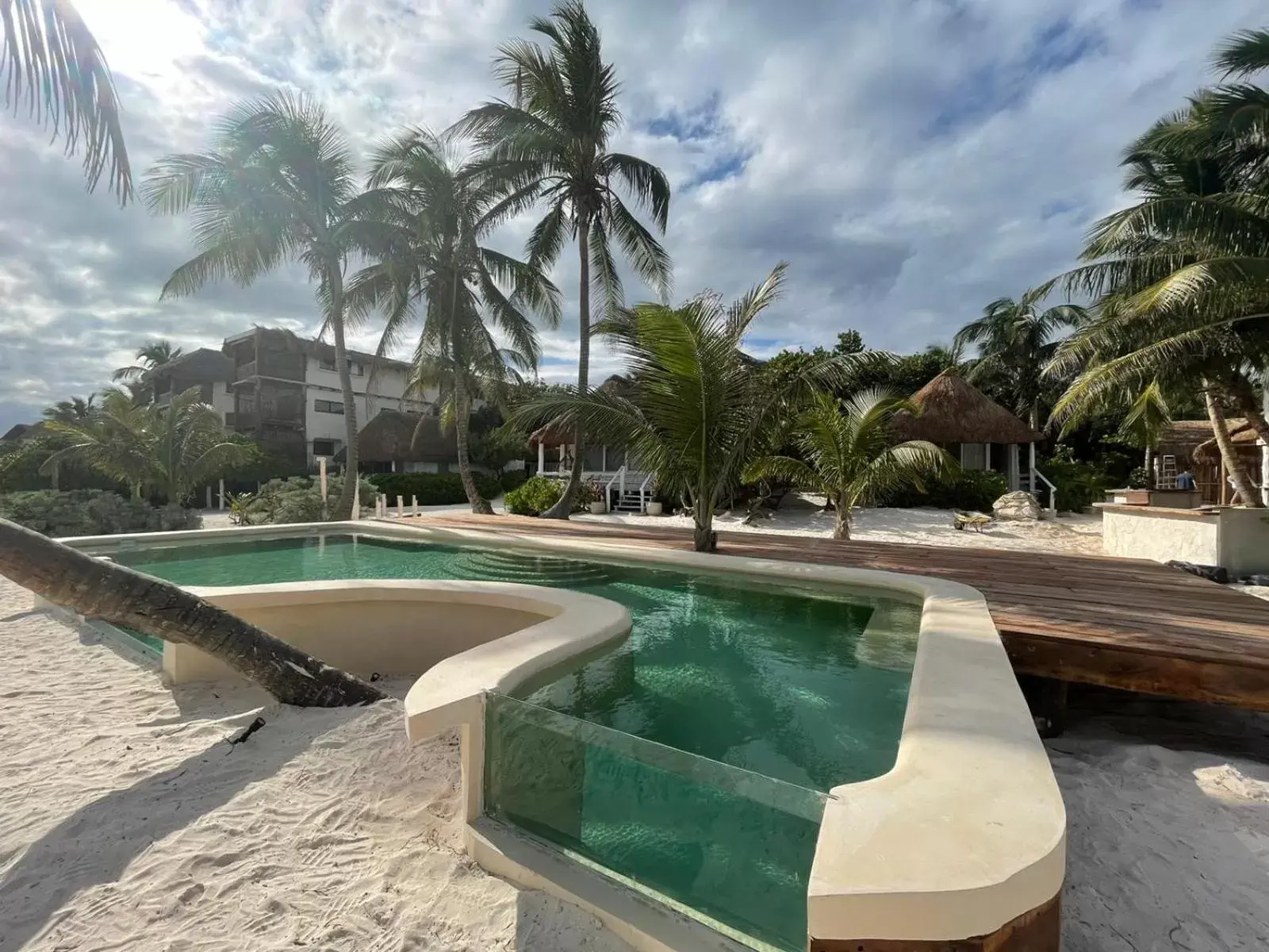 Beach, Swimming Pool in Roc Luxe Tulum