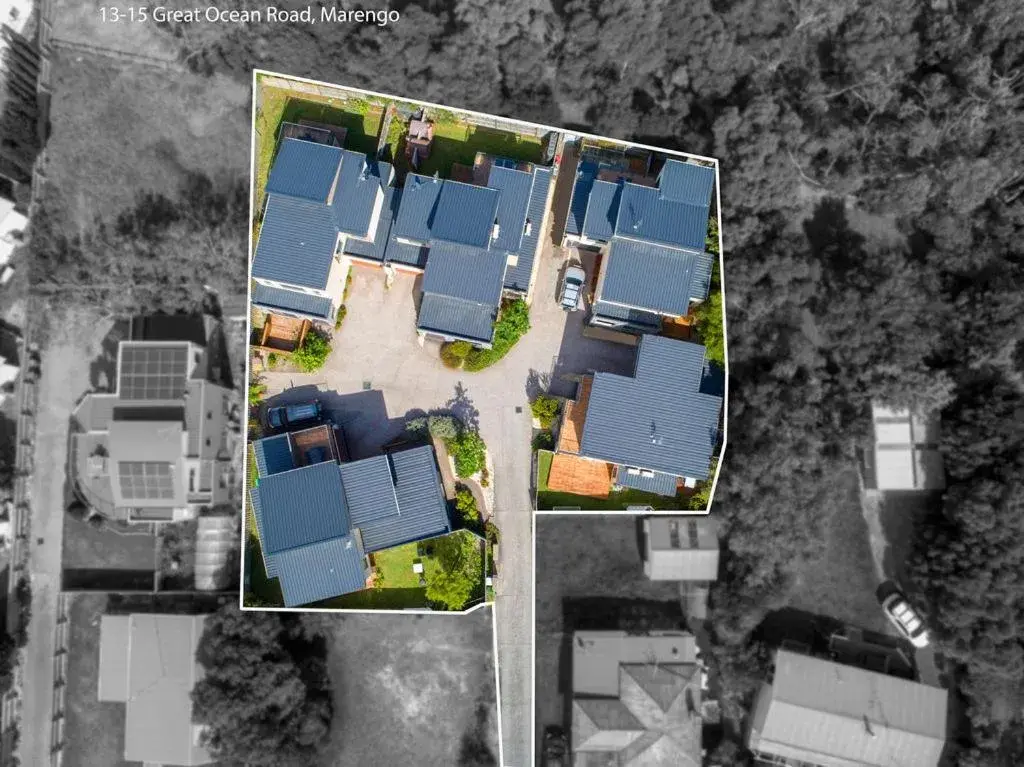 Bird's-eye View in Apollo Bay Seal Apartments