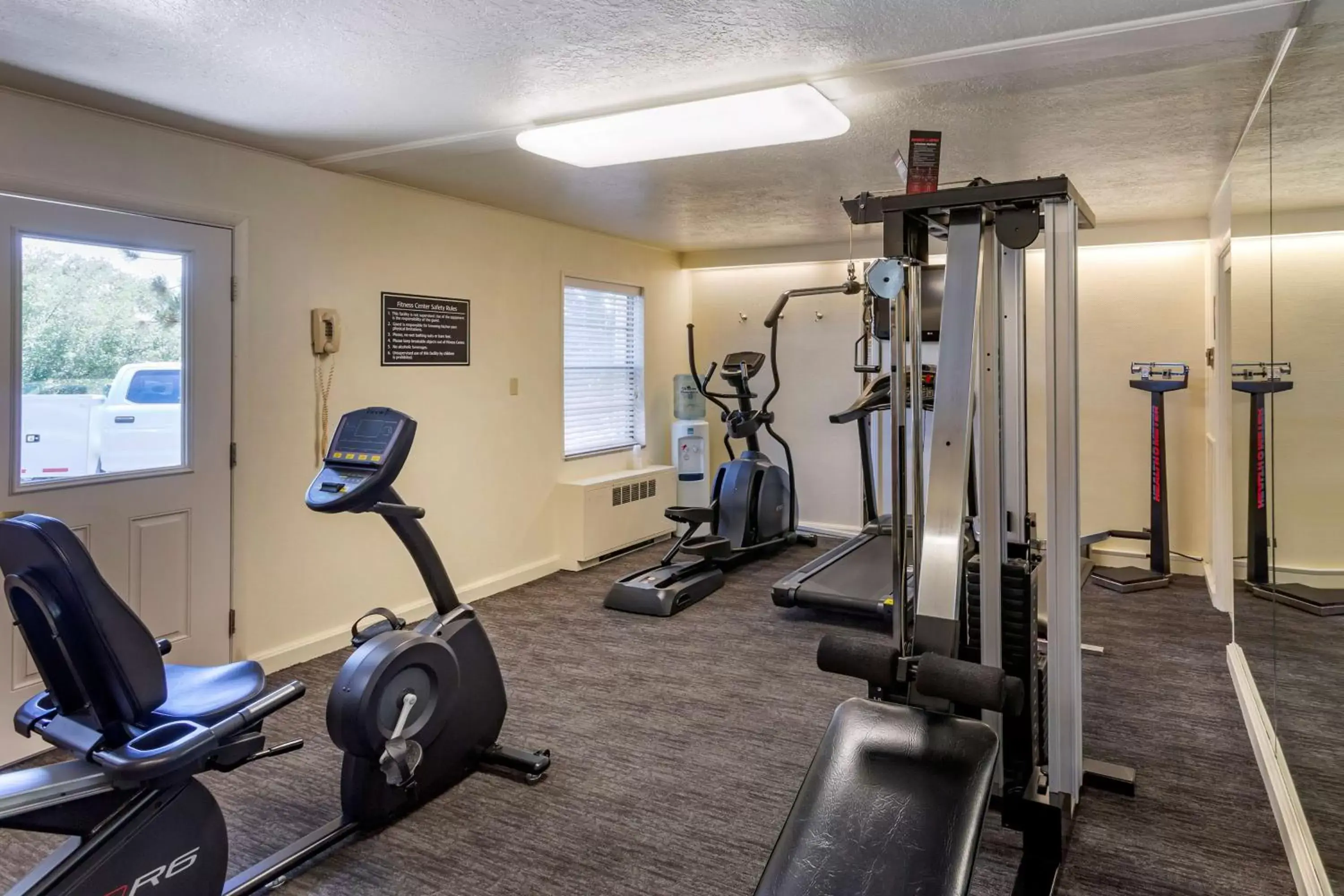 Spa and wellness centre/facilities, Fitness Center/Facilities in Best Western Dunmar Inn