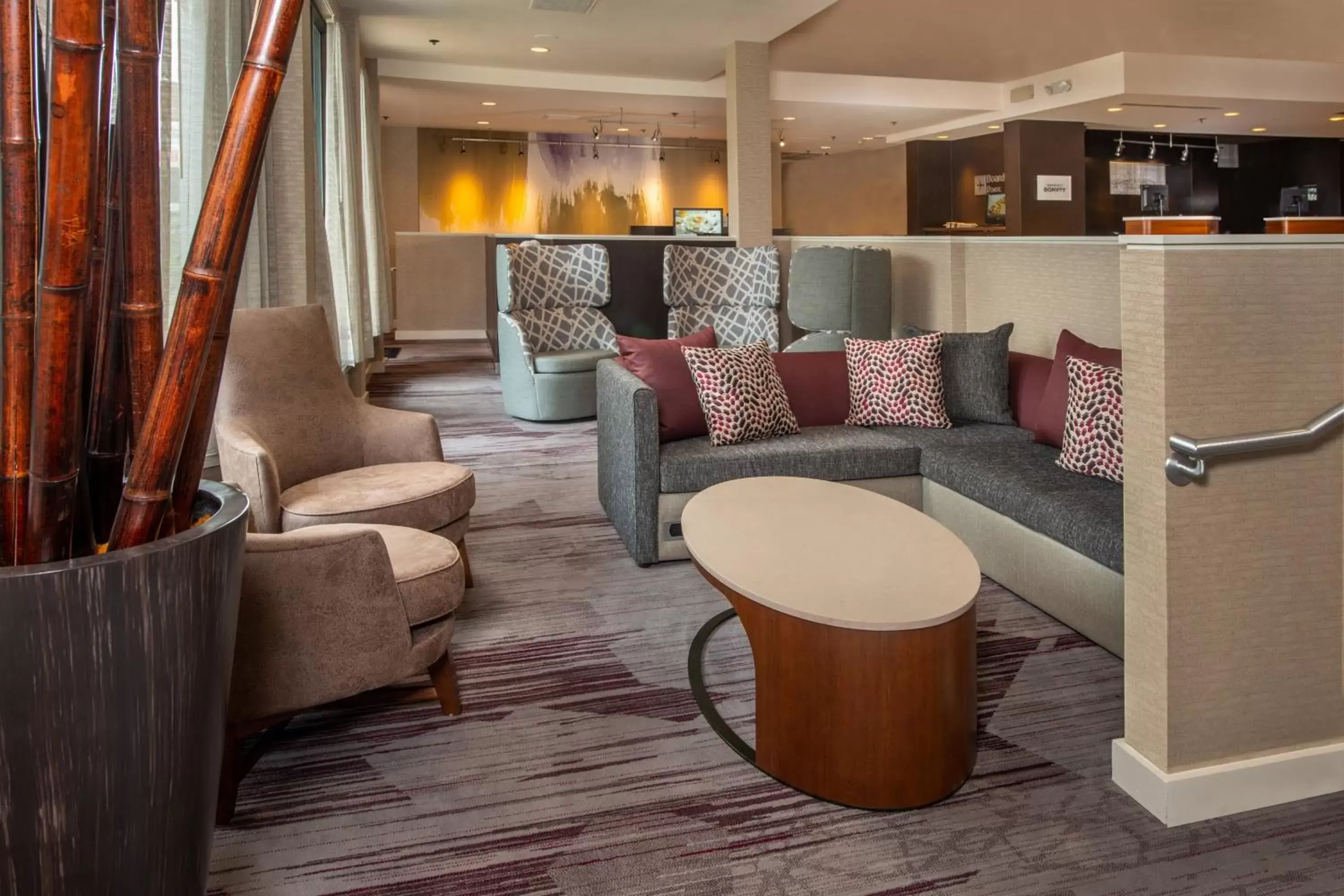 Lobby or reception, Lounge/Bar in Courtyard by Marriott Dulles Airport Herndon/Reston