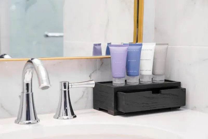 Bathroom in Barito Mansion Bathroom in Barito Mansion