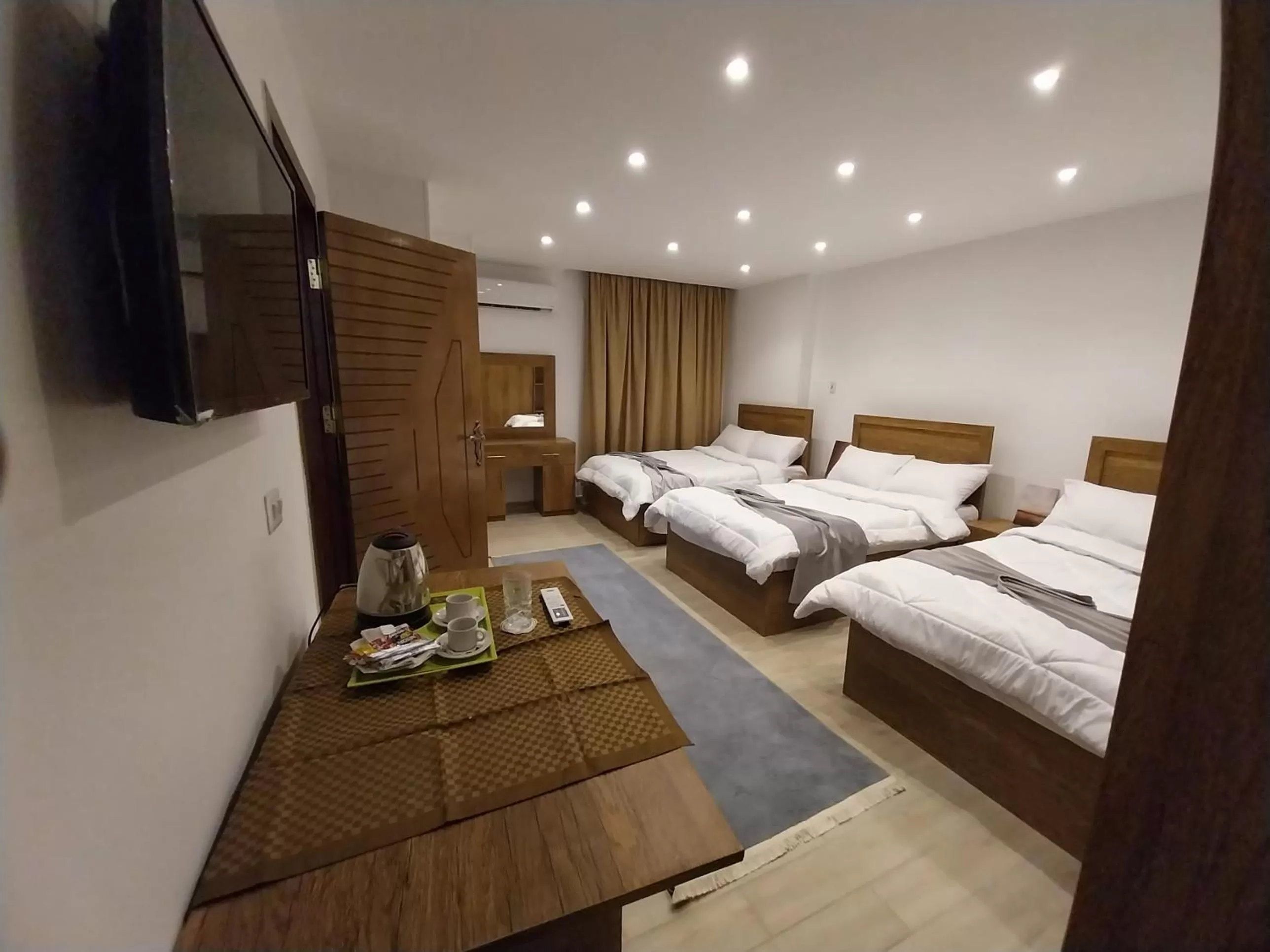 Bed in Eagles Pyramids View