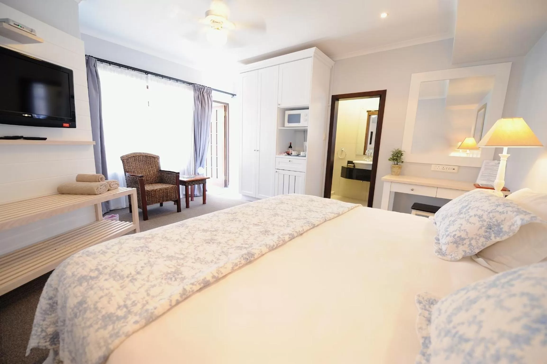 Bedroom, Bed in Beachwalk Bed and Breakfast - #Solar Energy #No Loadshedding