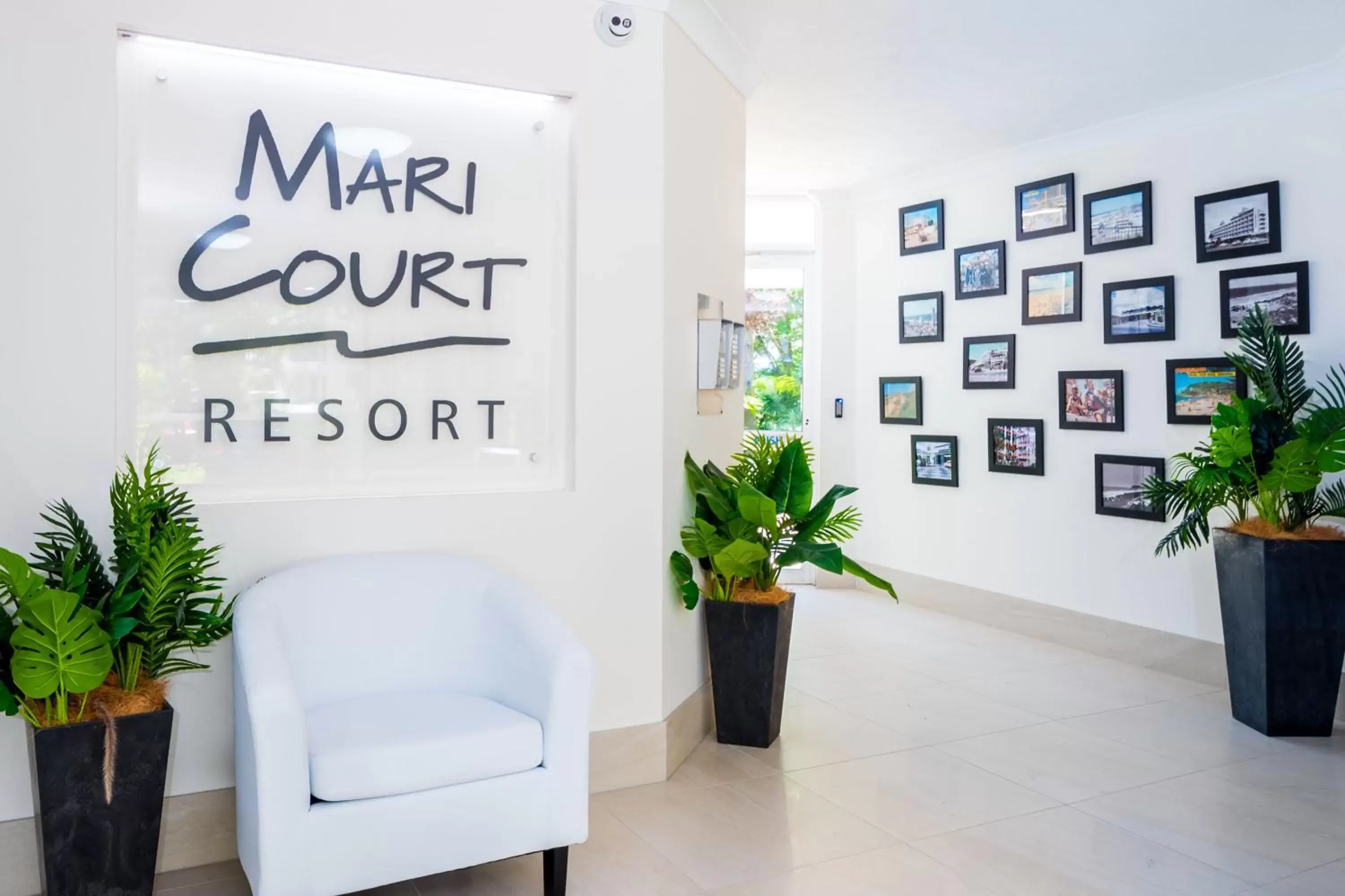 Lobby/Reception in Mari Court Resort