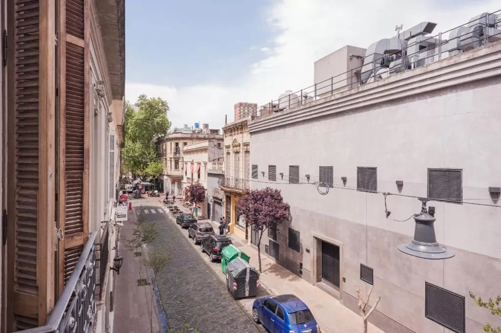 City view in San Telmo Suites