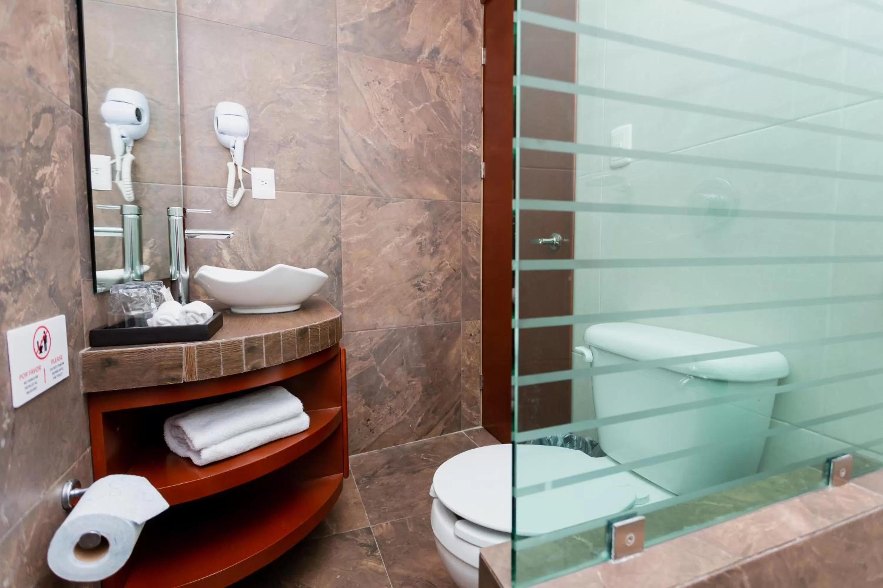 Hotel & Suites Country Valladolid