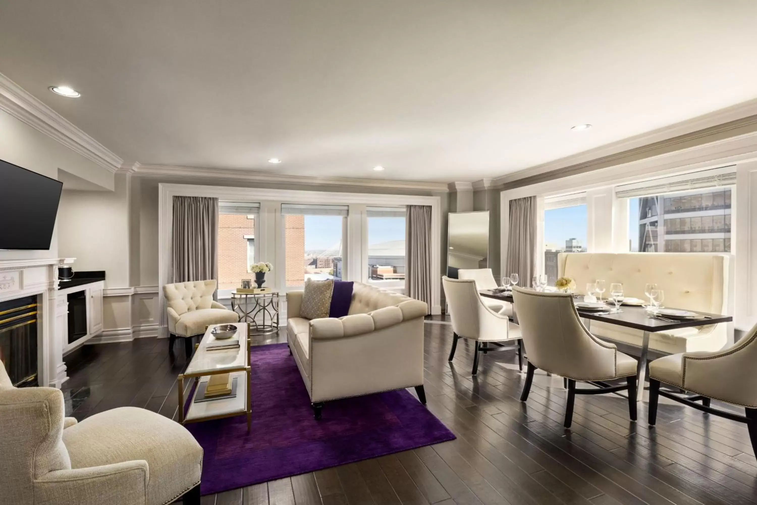 Living room in Magnolia Hotel St. Louis, a Tribute Portfolio Hotel Living room in Magnolia Hotel St. Louis, a Tribute Portfolio Hotel