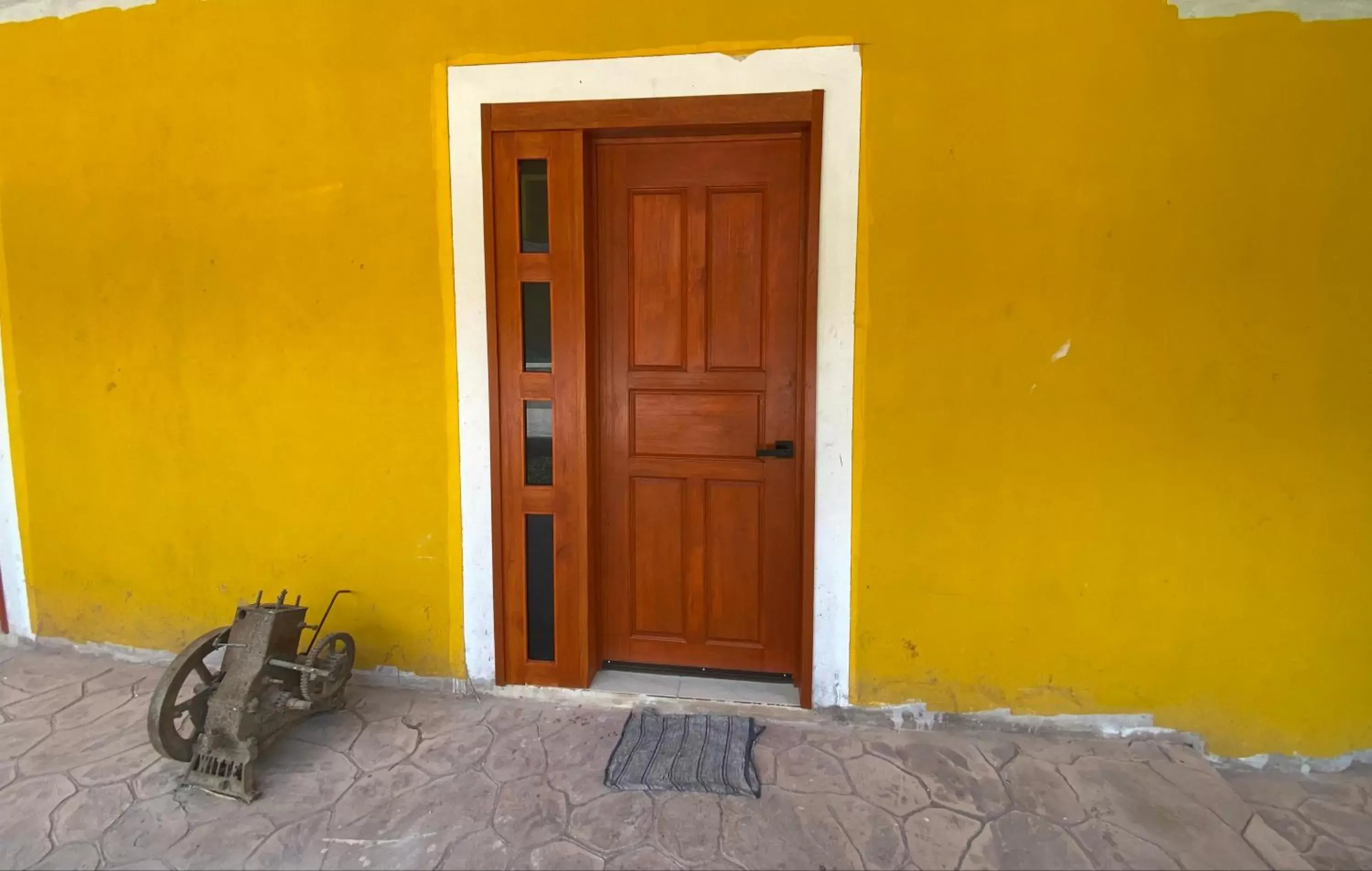 Facade/entrance in Casa Coronado Izamal