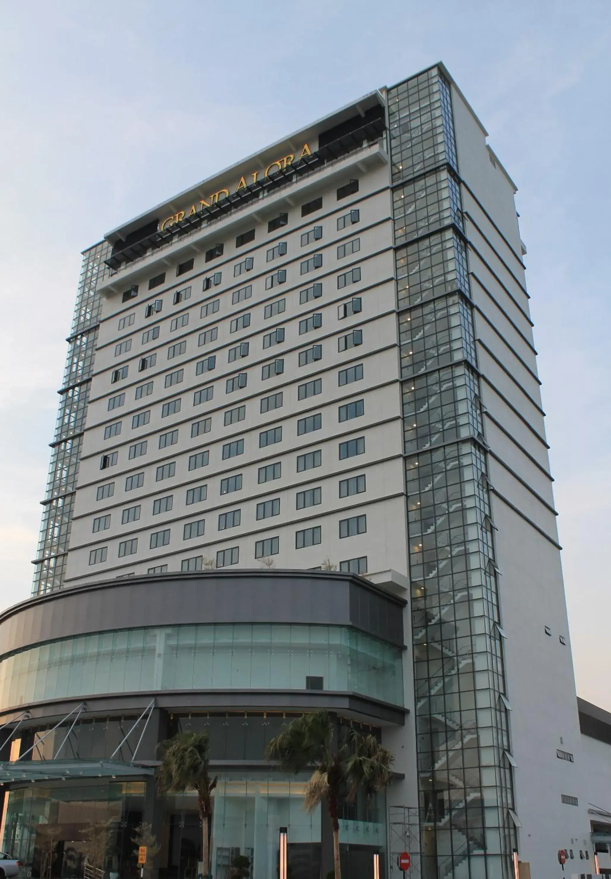 Facade/entrance, Property Building in Grand Alora Hotel