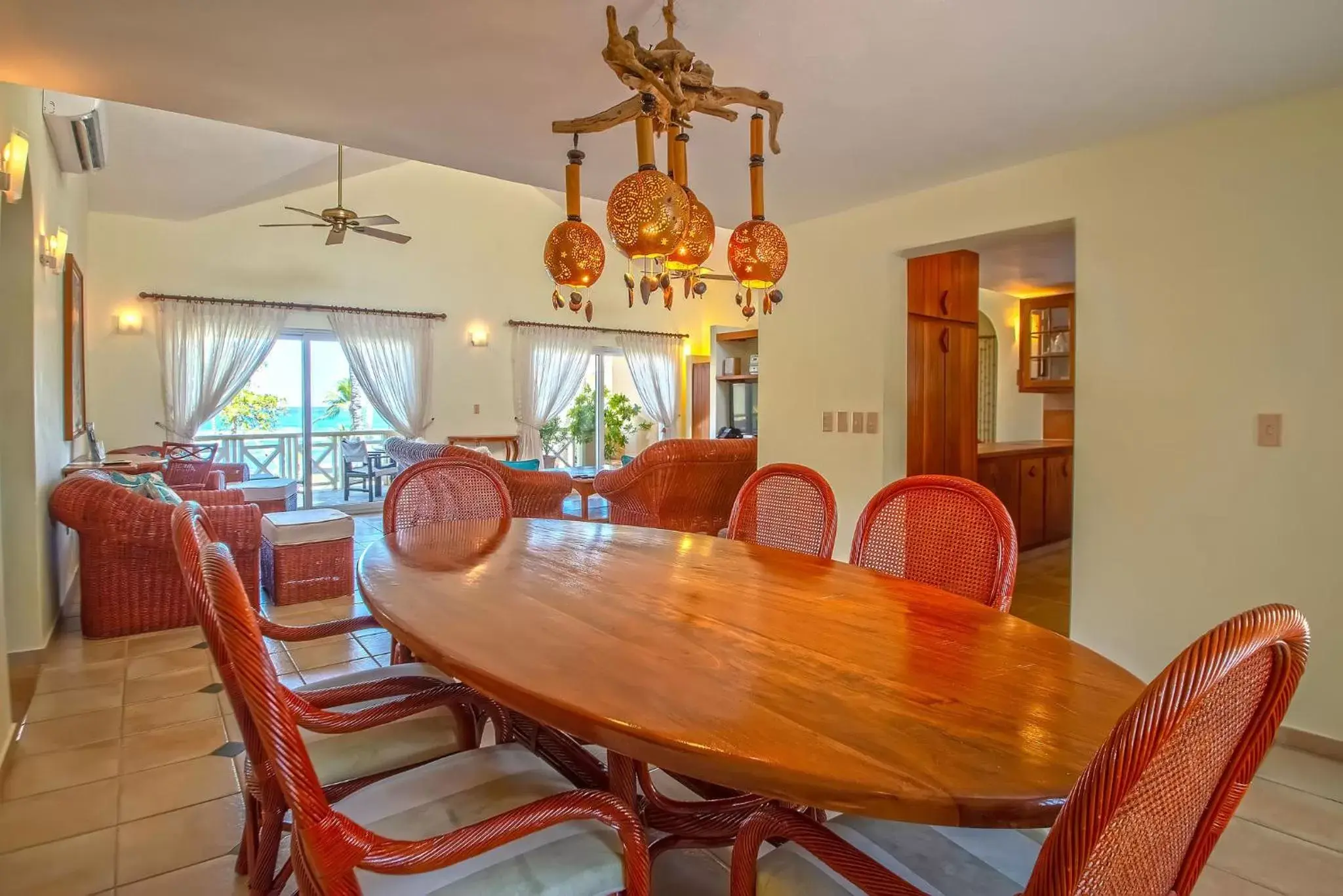 Dining Area in Velero Beach Resort