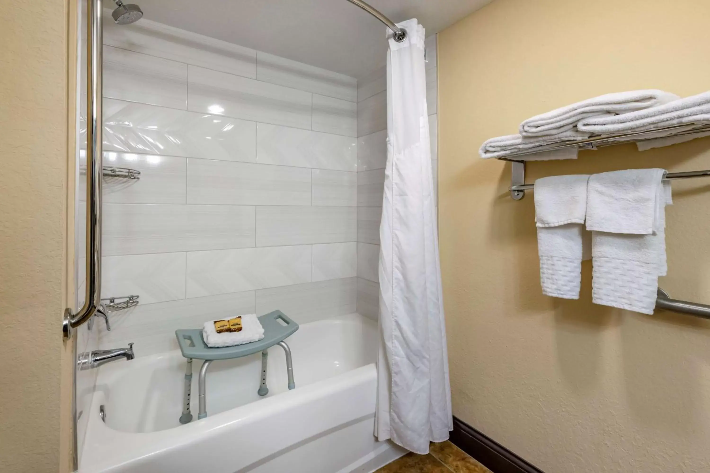 Bathroom in Best Western Plus Flagler Beach Area Inn & Suites