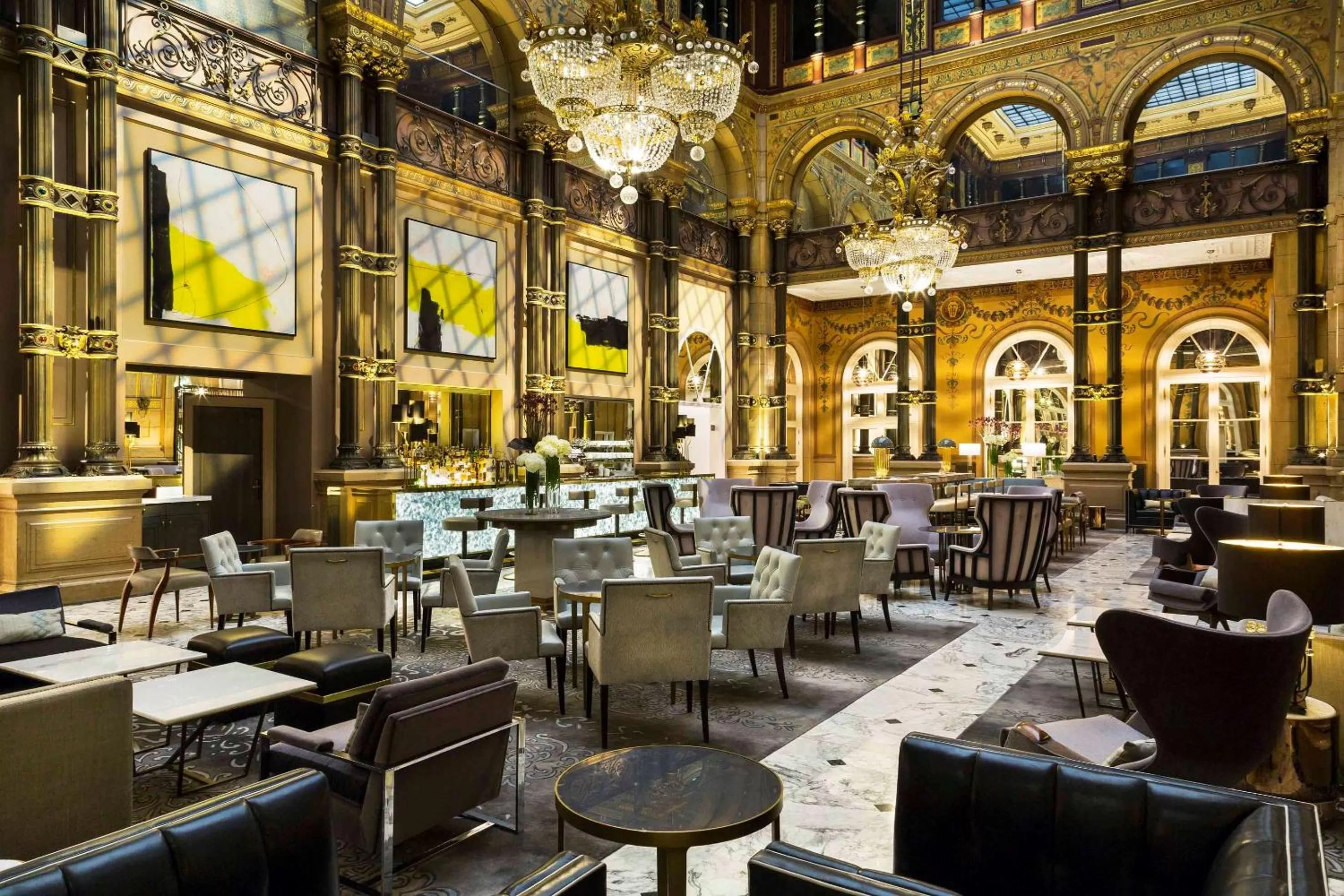 Restaurant/places to eat in Hilton Paris Opera