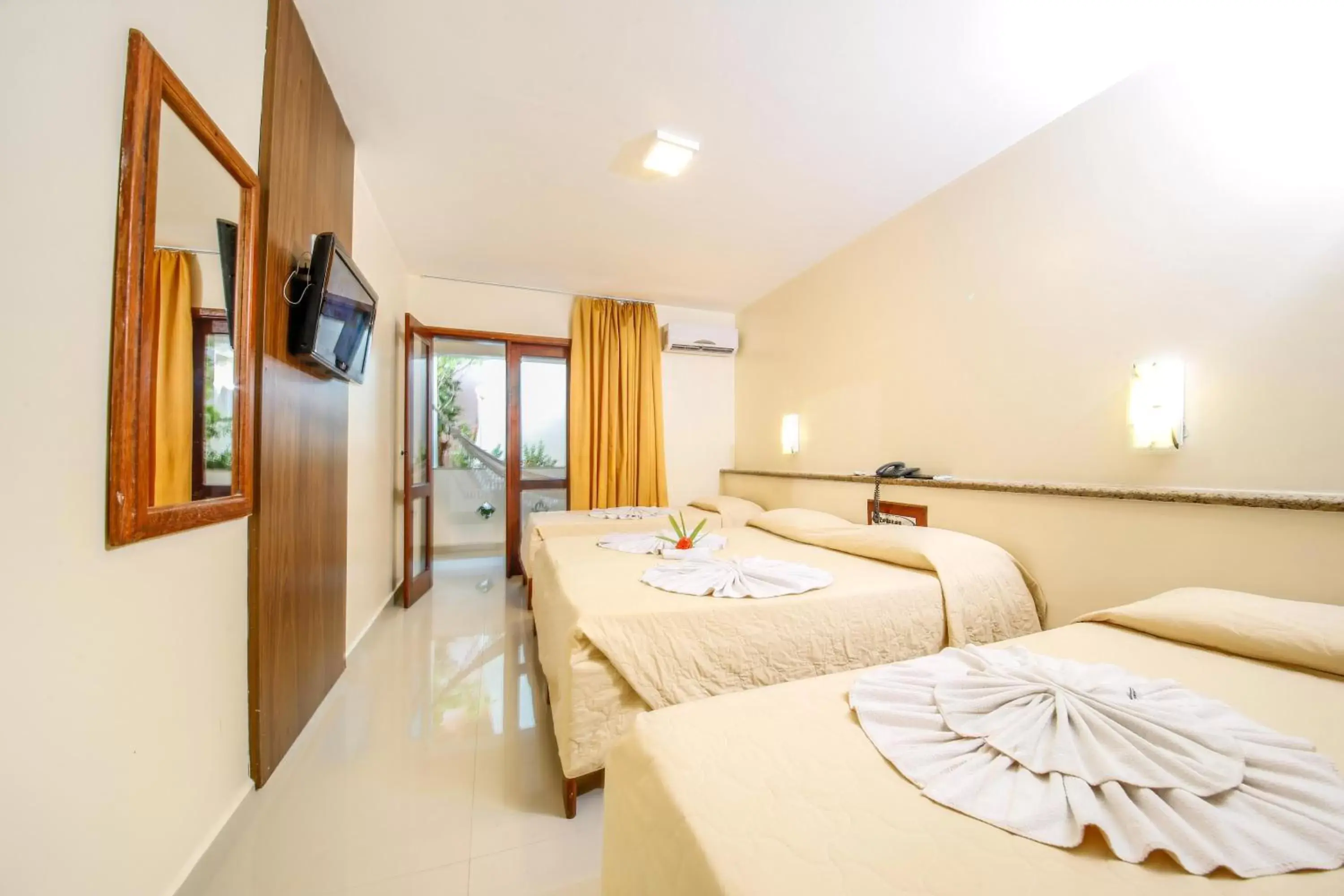 Bedroom, Bed in Rede Andrade Terra Brasil Bedroom, Bed in Rede Andrade Terra Brasil