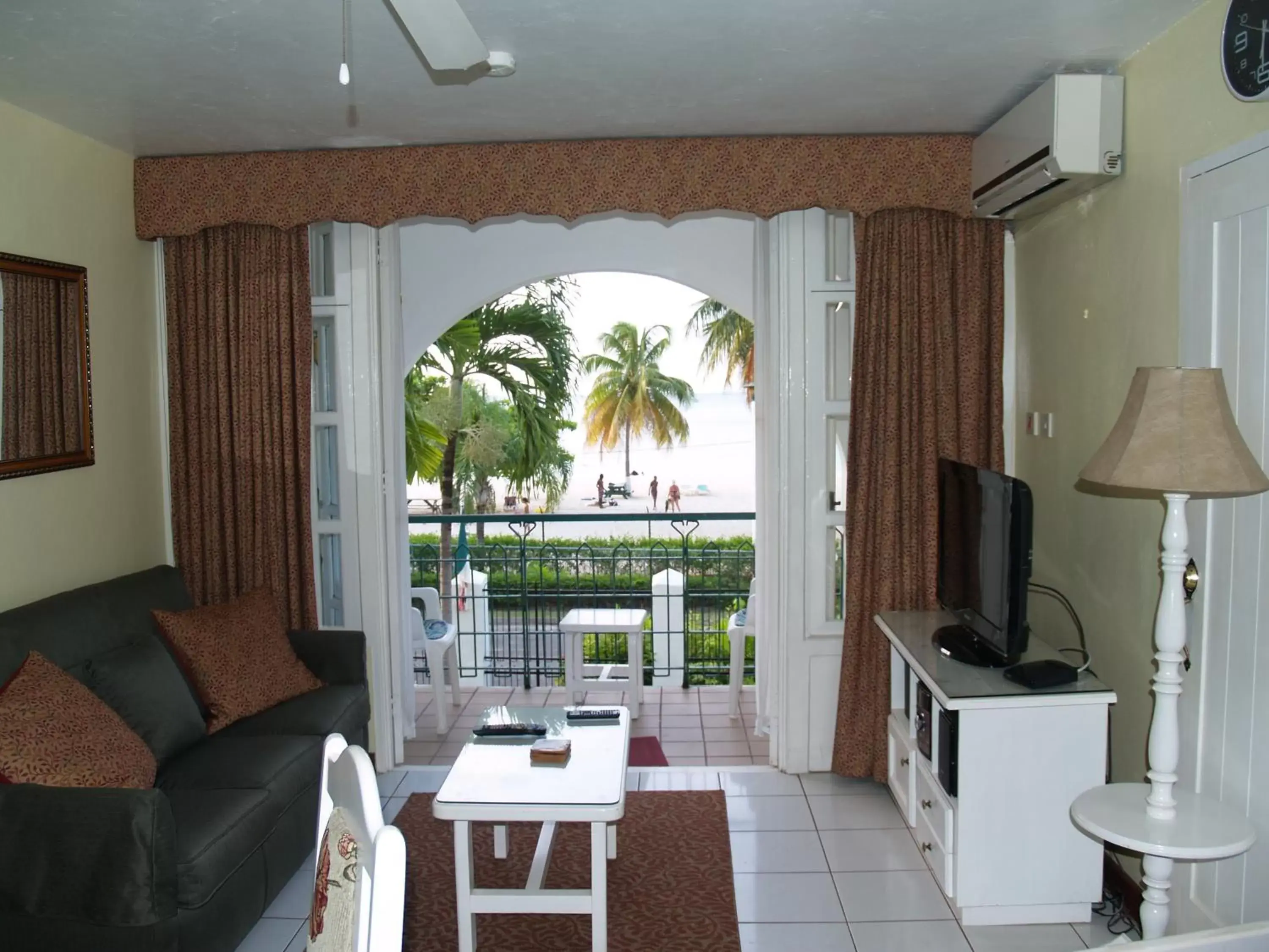 Sea view, Seating Area in Sandcastles Resort, Ocho Rios