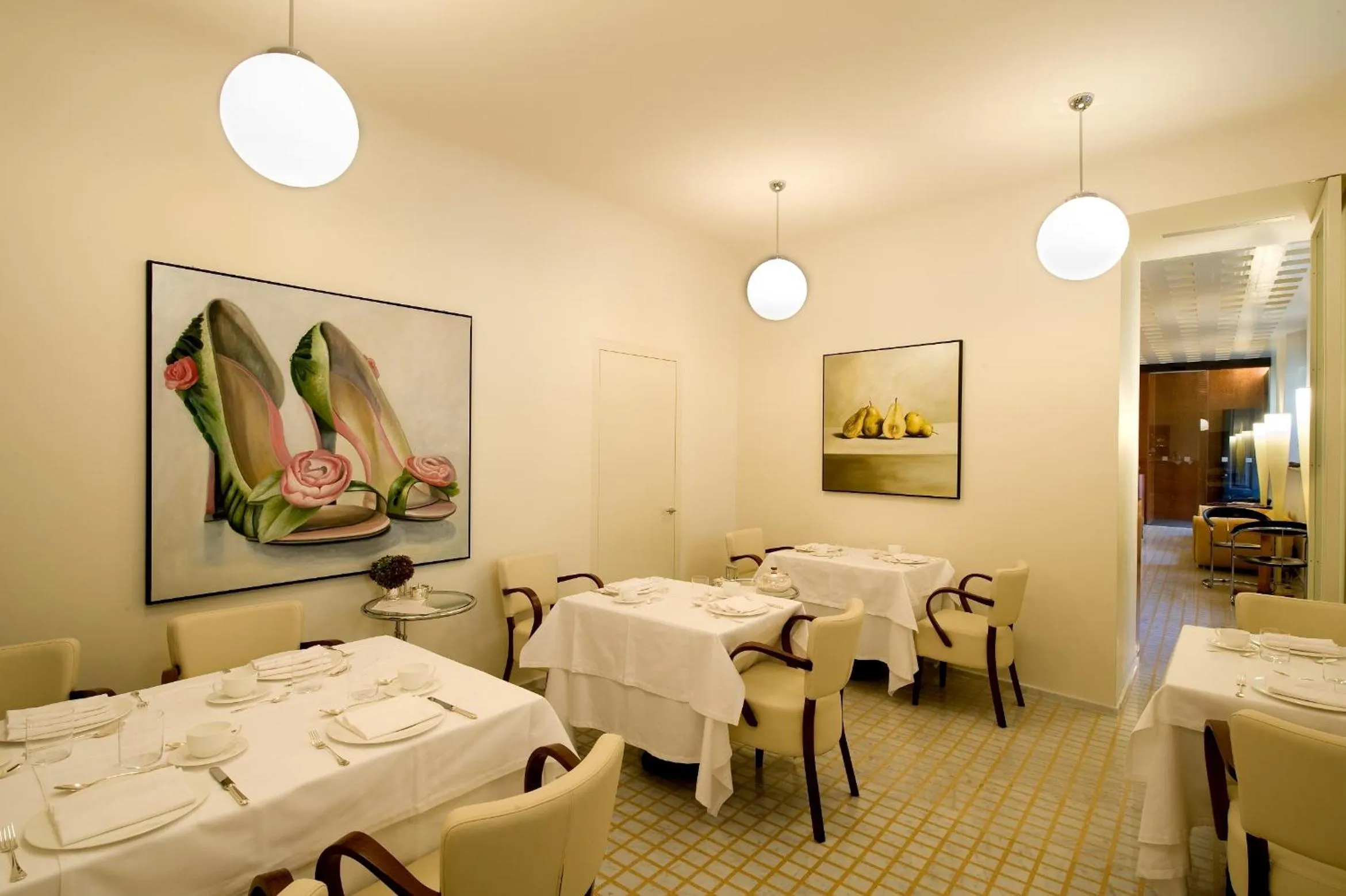 Restaurant/places to eat in Petronilla - Hotel In Bergamo