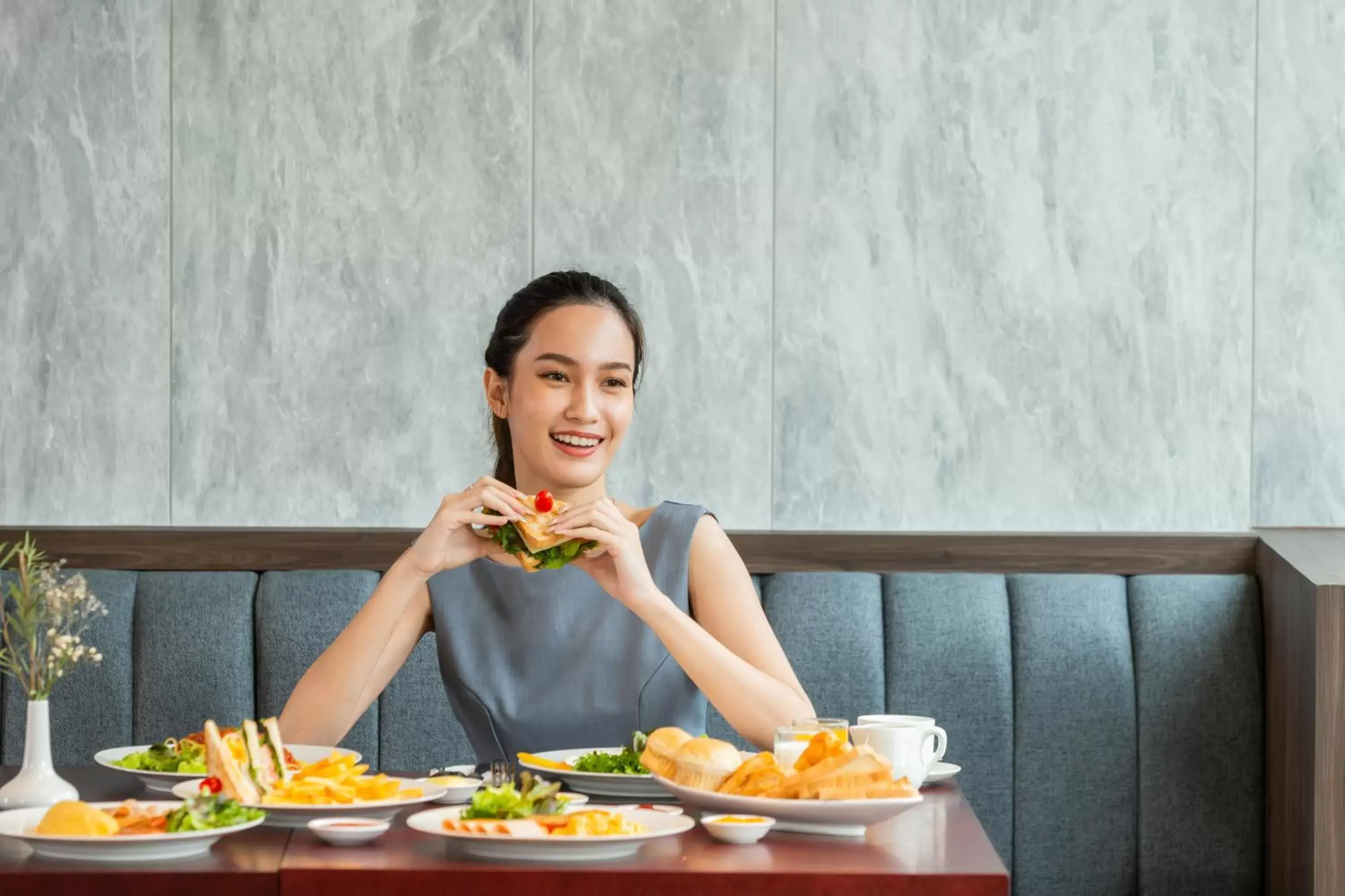 Restaurant/places to eat in Best Western Nada Don Mueang Airport hotel Restaurant/places to eat in Best Western Nada Don Mueang Airport hotel