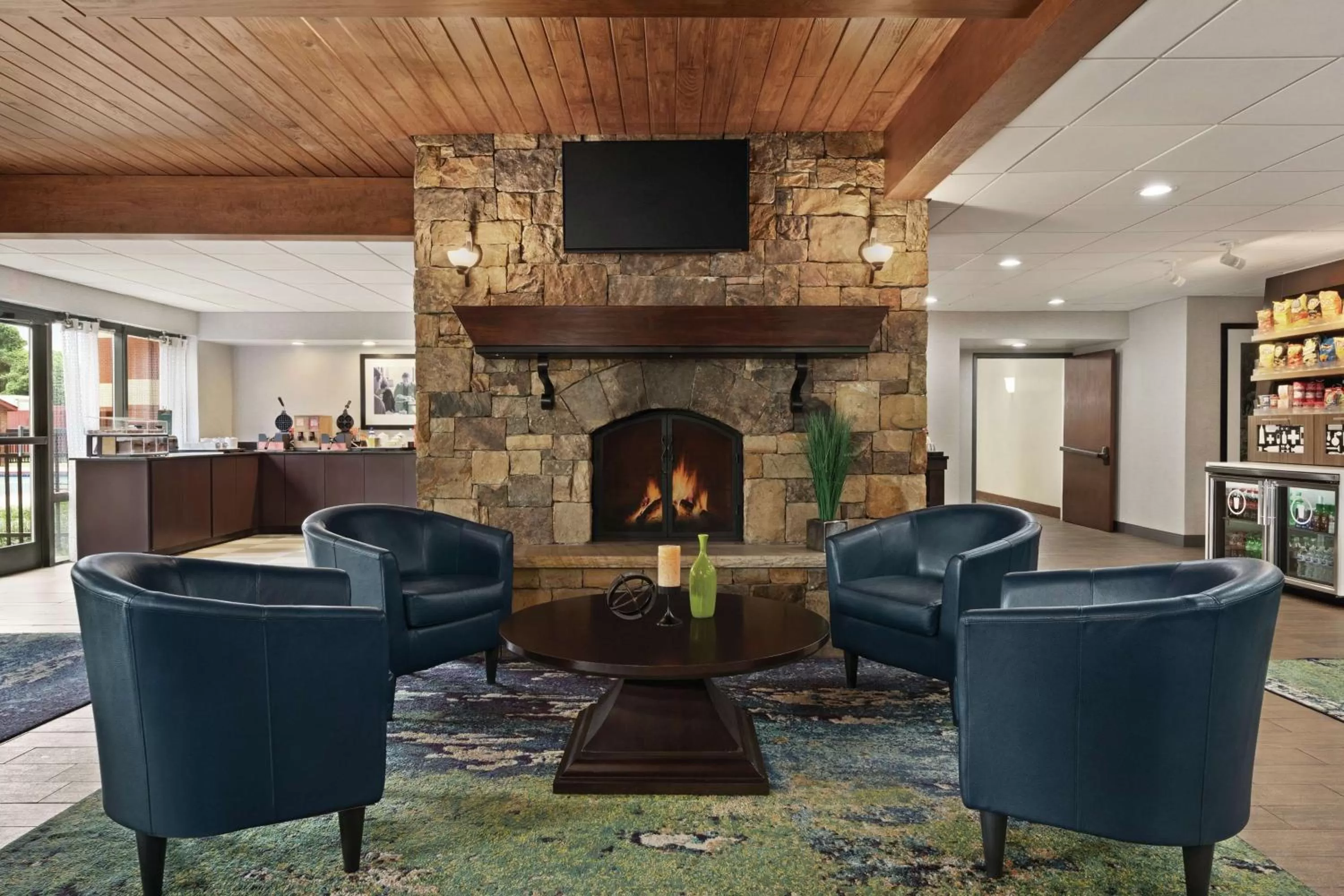 Lobby or reception in Hampton Inn Atlanta-Stone Mountain
