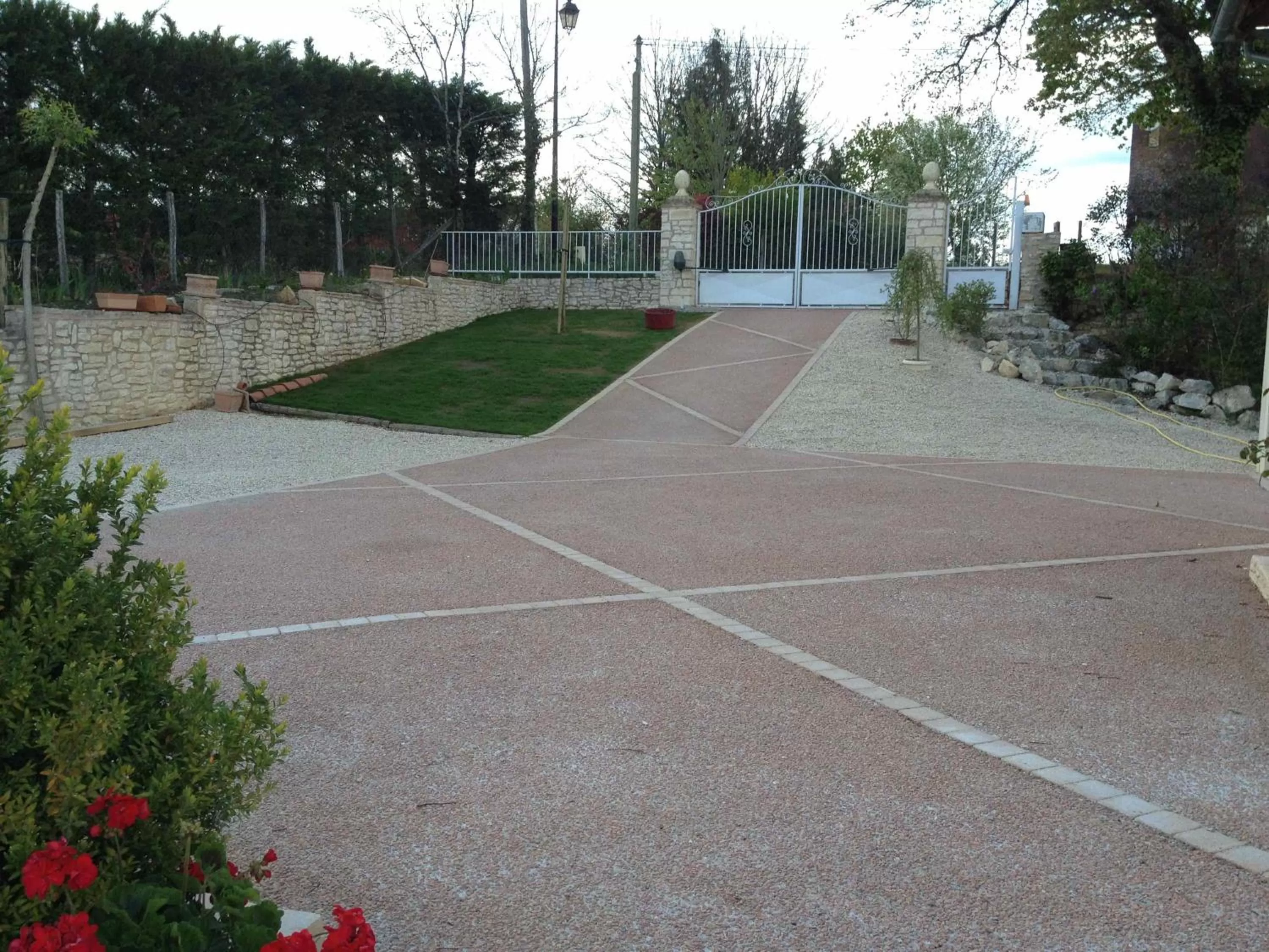 Facade/entrance in La Maison du Parc