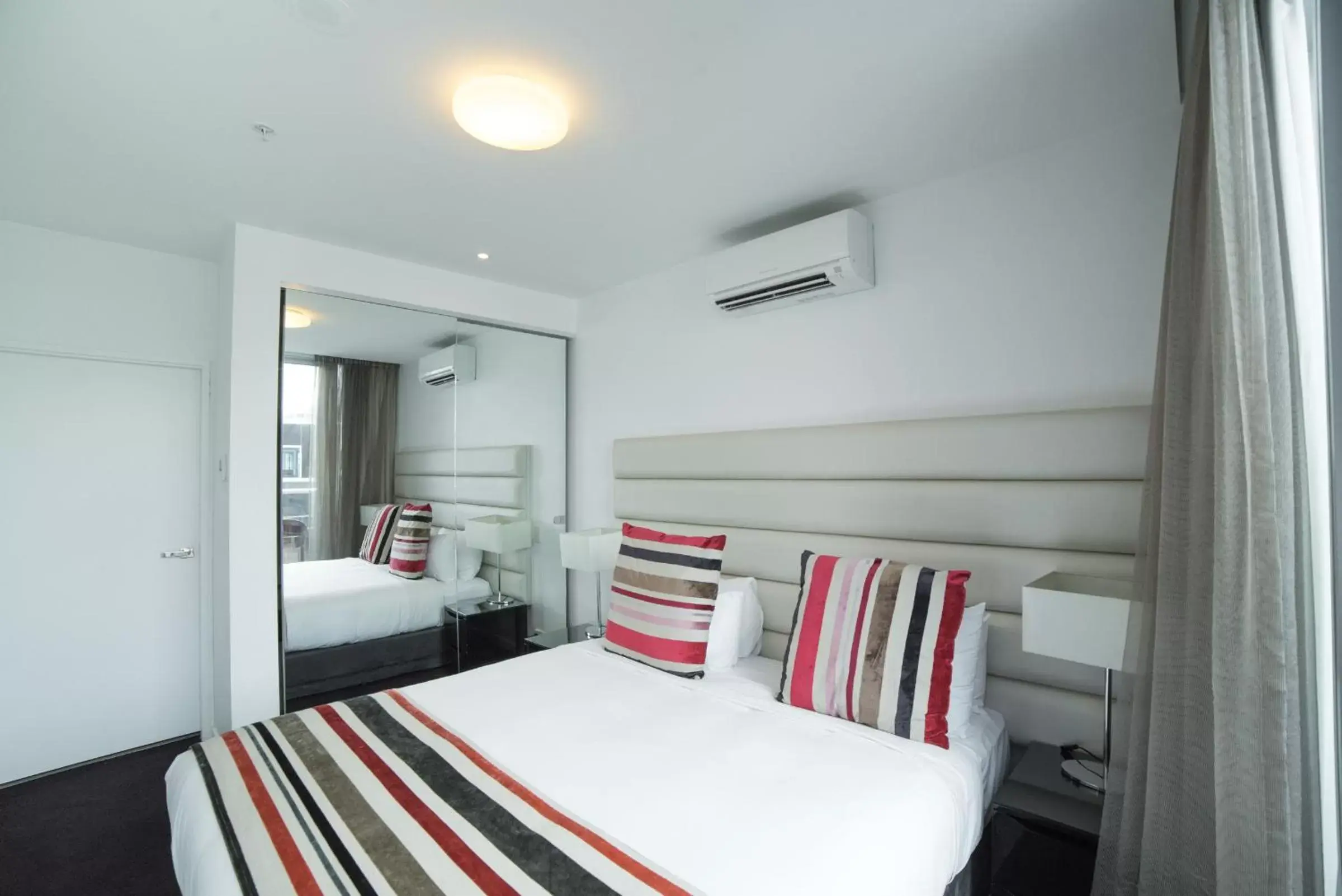 Bedroom, Bed in The Sebel Melbourne Docklands Hotel