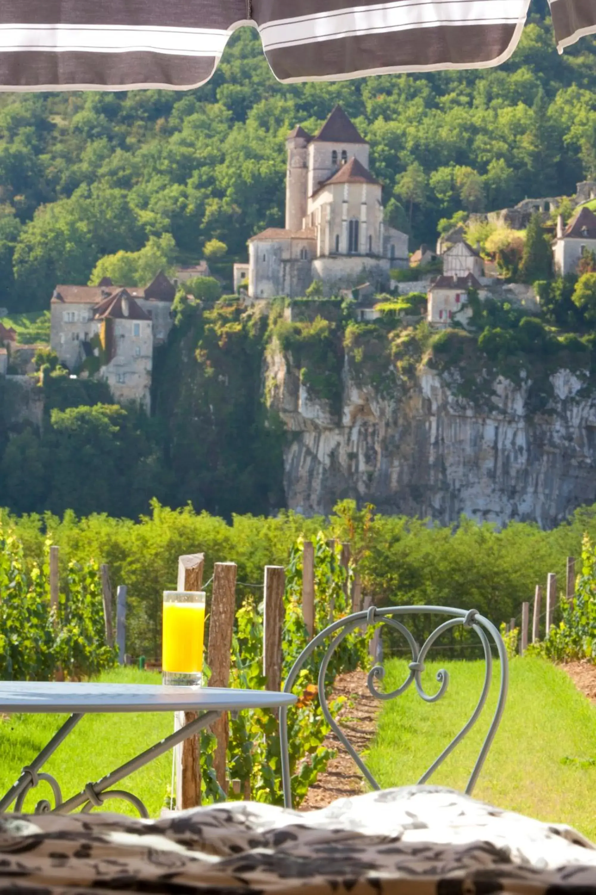 View (from property/room) in Hôtel-Spa Le Saint Cirq