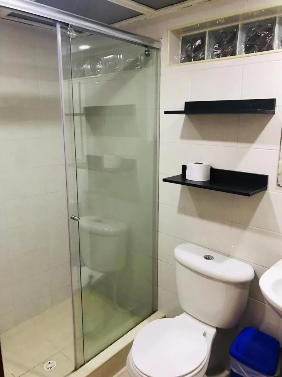 Shower in Casa Prada Bed & Breakfast