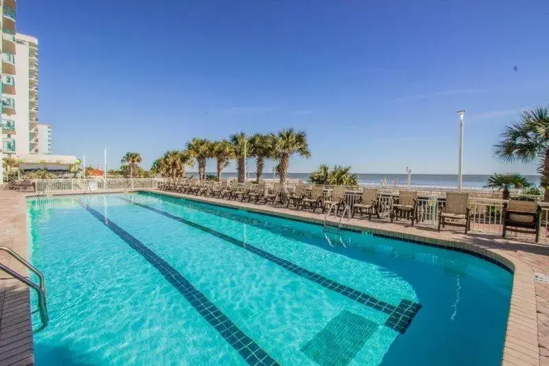 Swimming Pool in Spectacular Ocean Front Real 1 Bedroom Condo, 2 Ba