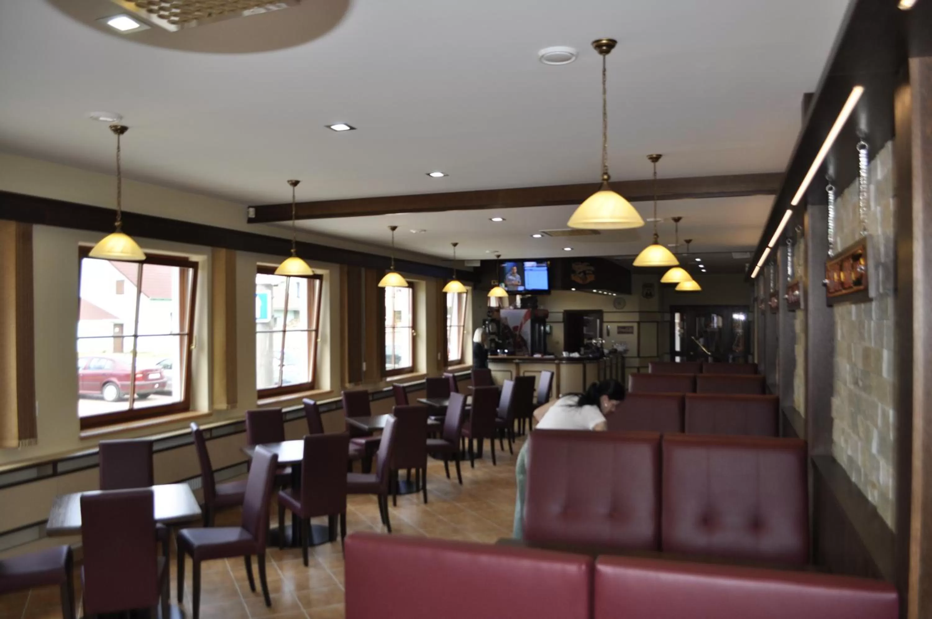 Restaurant/places to eat in Hotel Le Café