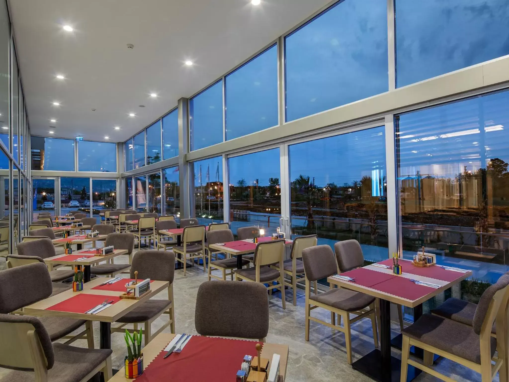 Patio, Restaurant/Places to Eat in Park Inn by Radisson Samsun