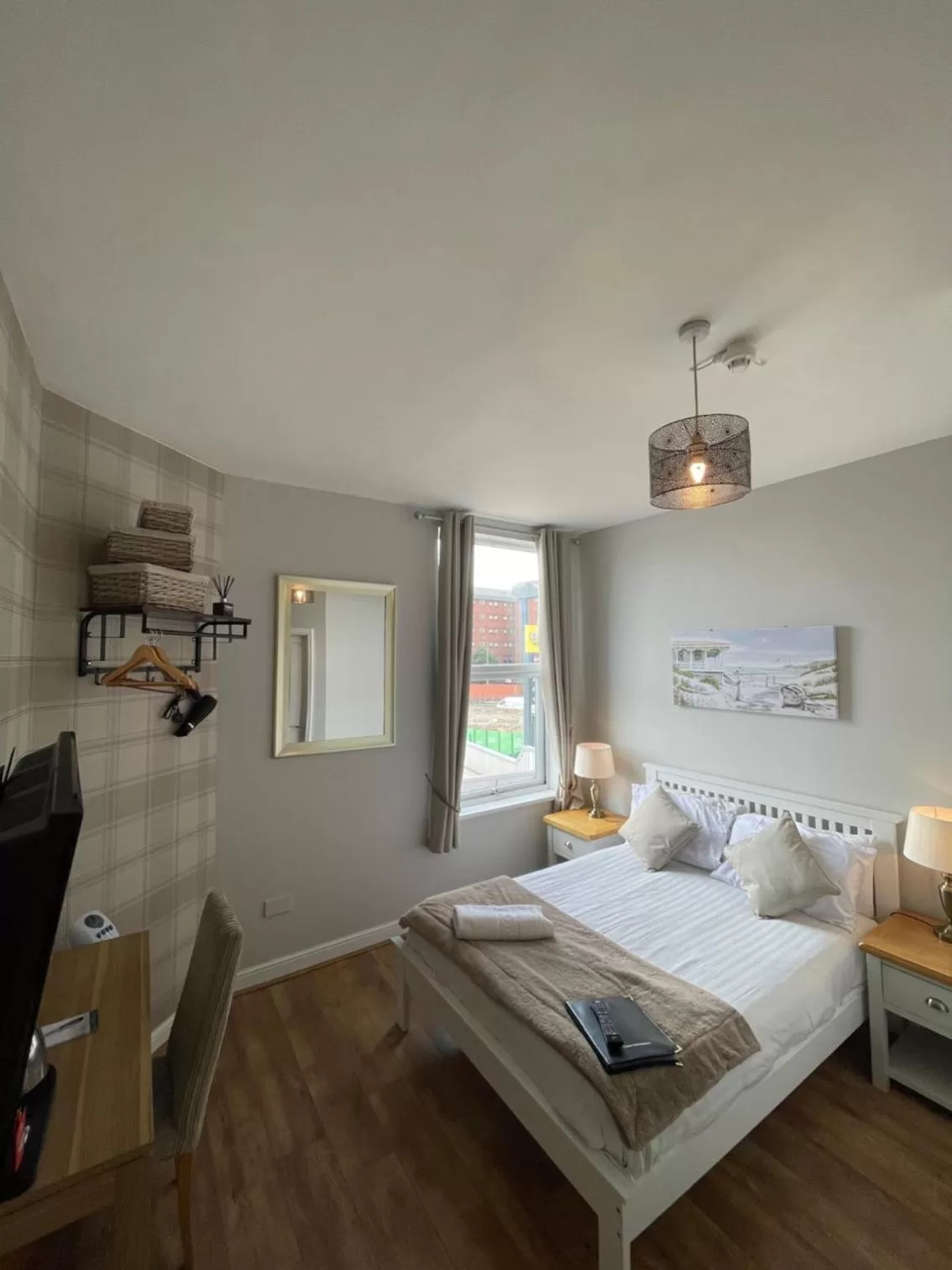 Bed in The Whittington and Cat