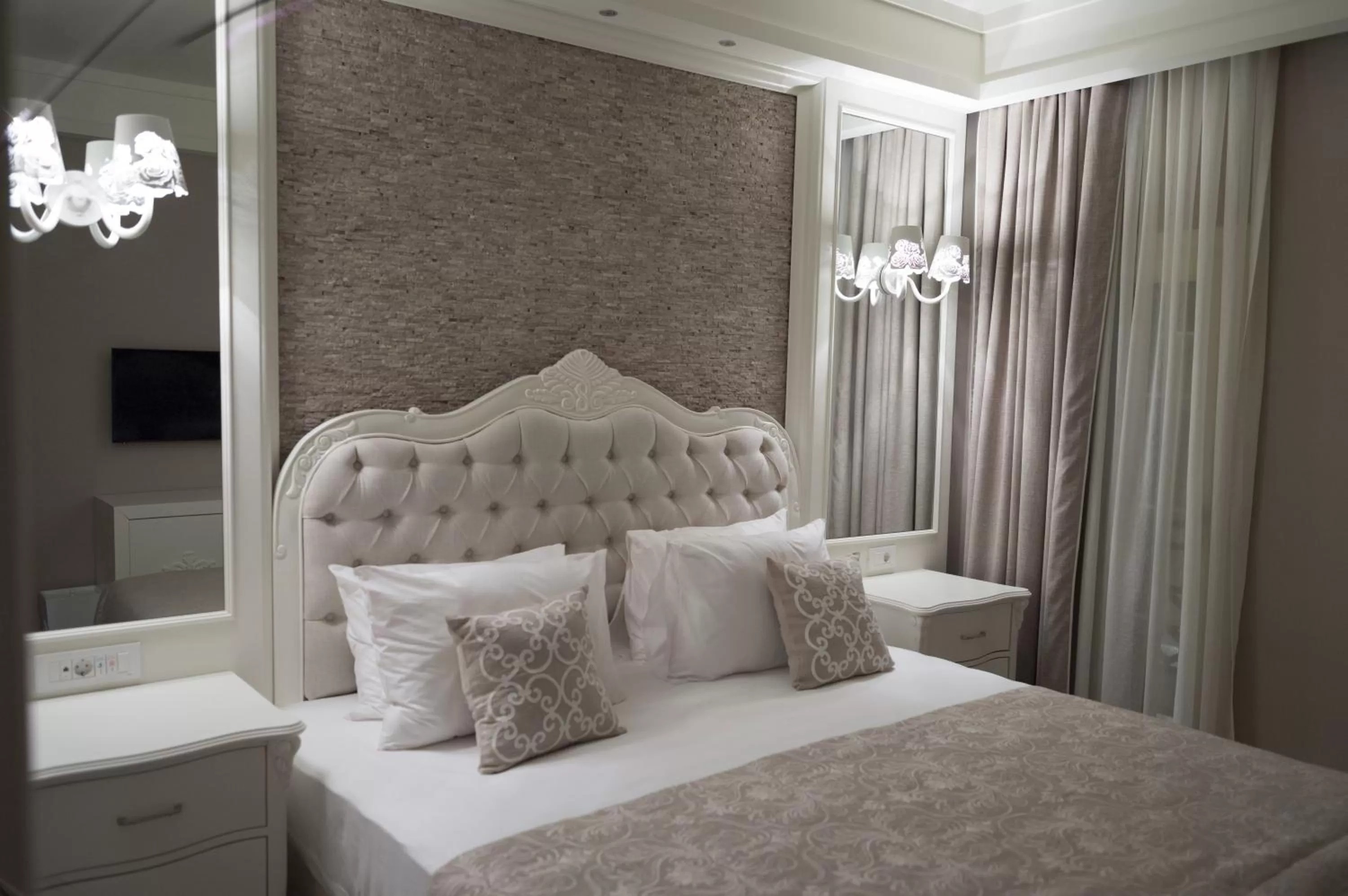 Bedroom, Bed in Ena Boutique Hotel & Residences