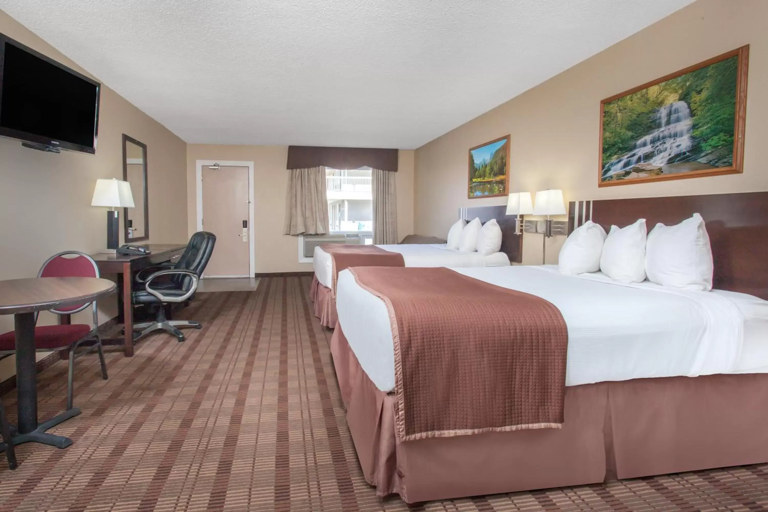 Photo of the whole room in Econolodge Inn and Suites