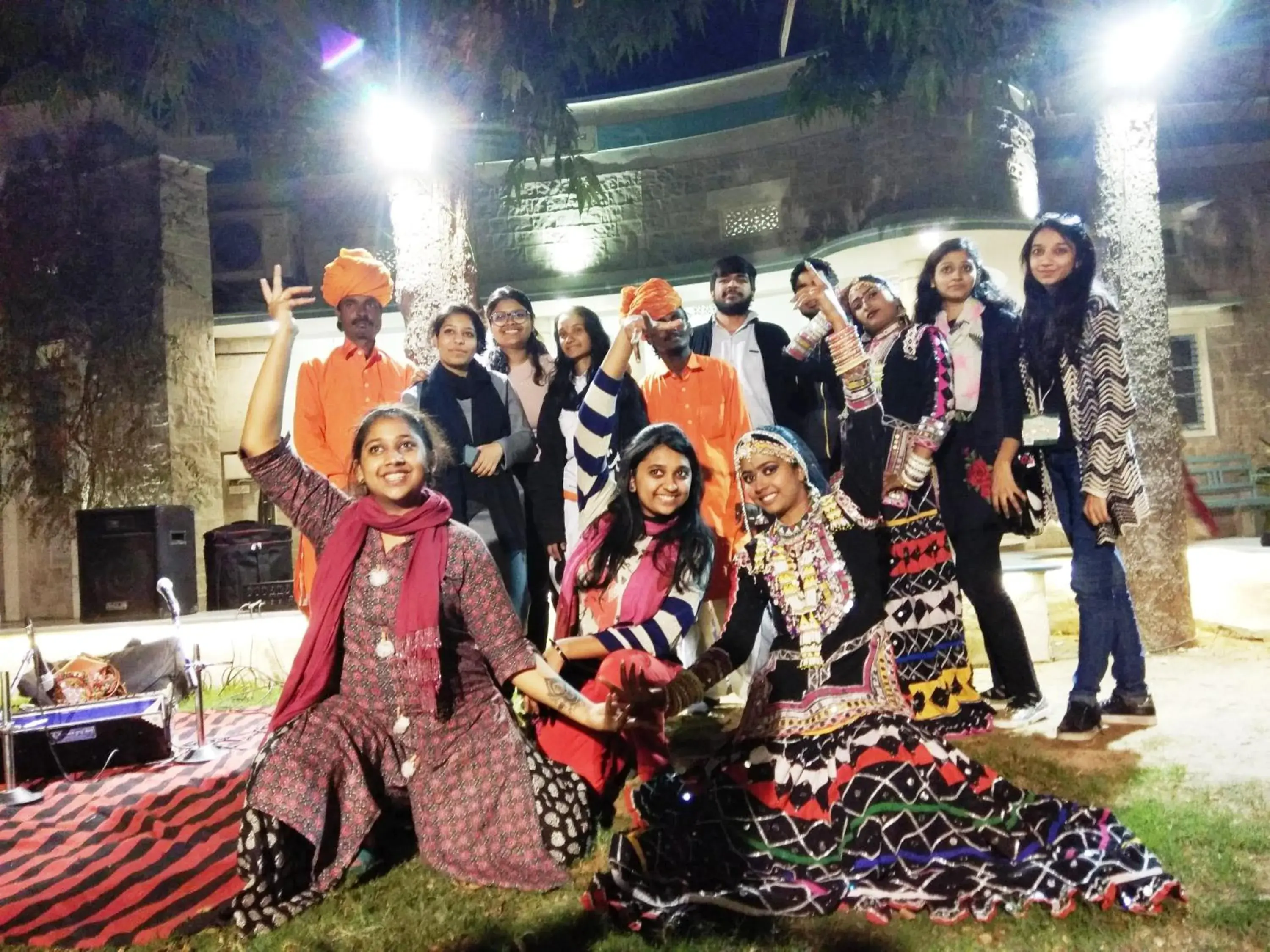 Evening entertainment in Jaipur Jantar Hostel