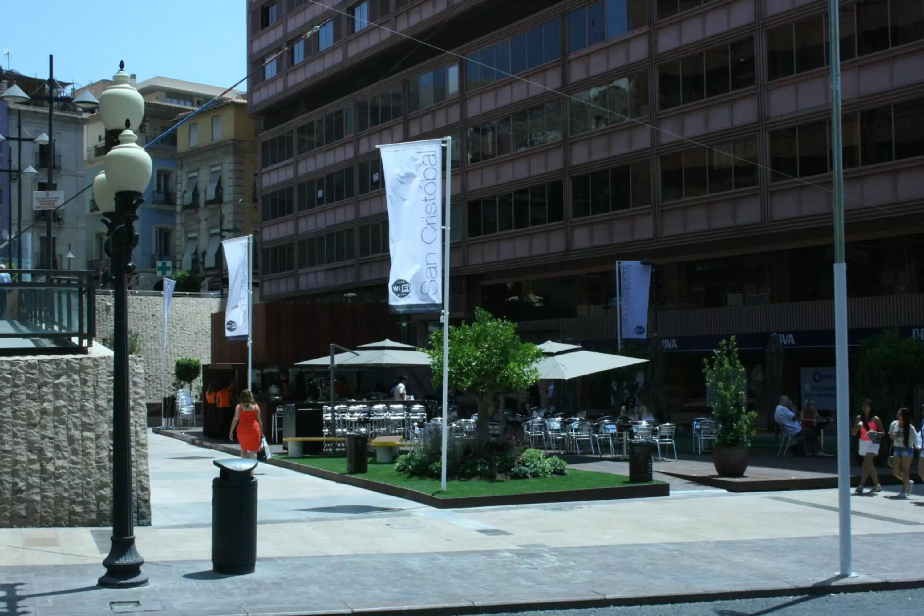 Area and facilities, Property Building in Mendez Nuñez Alicante