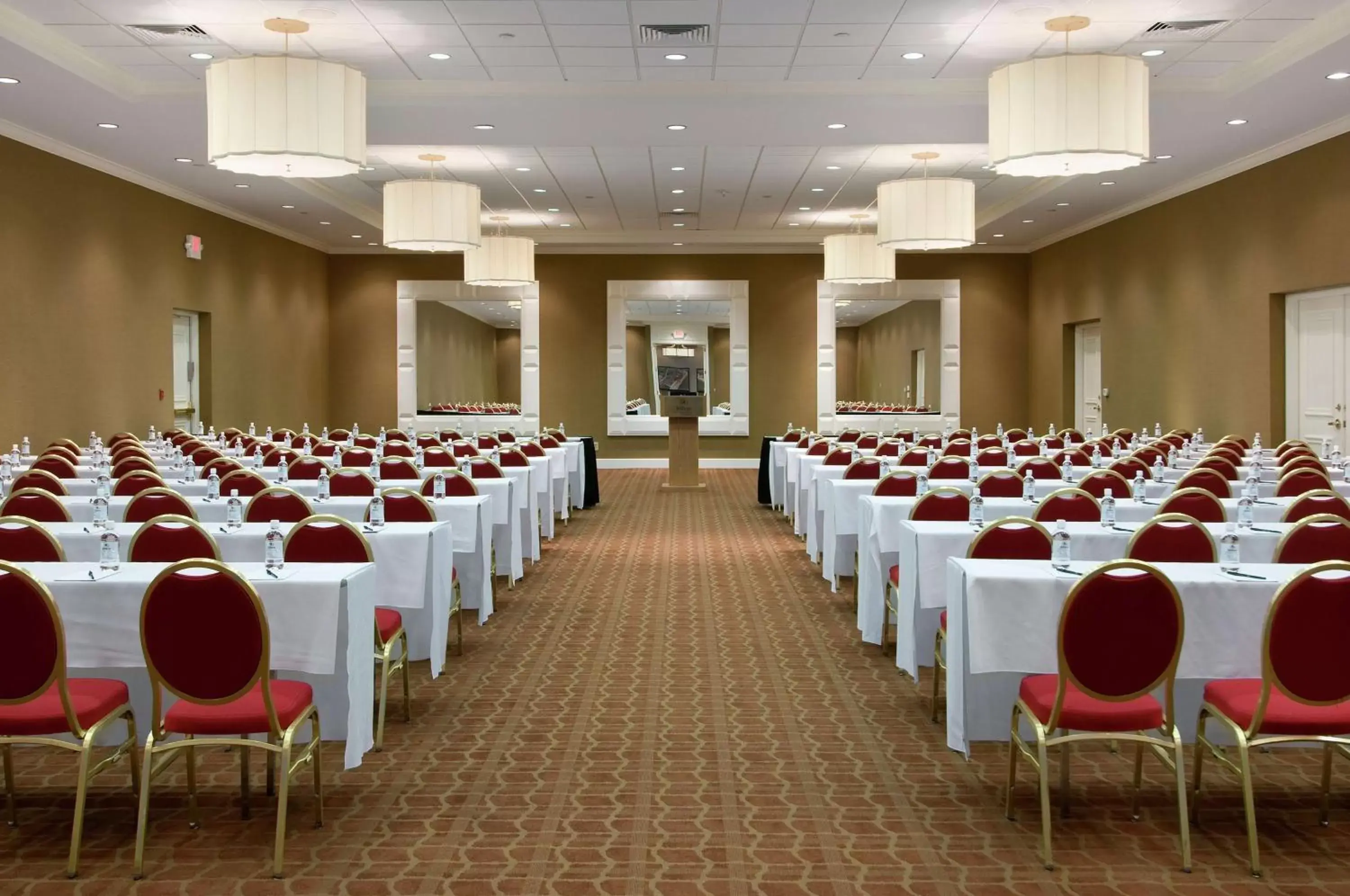 Meeting/conference room in Hilton St. Louis Airport