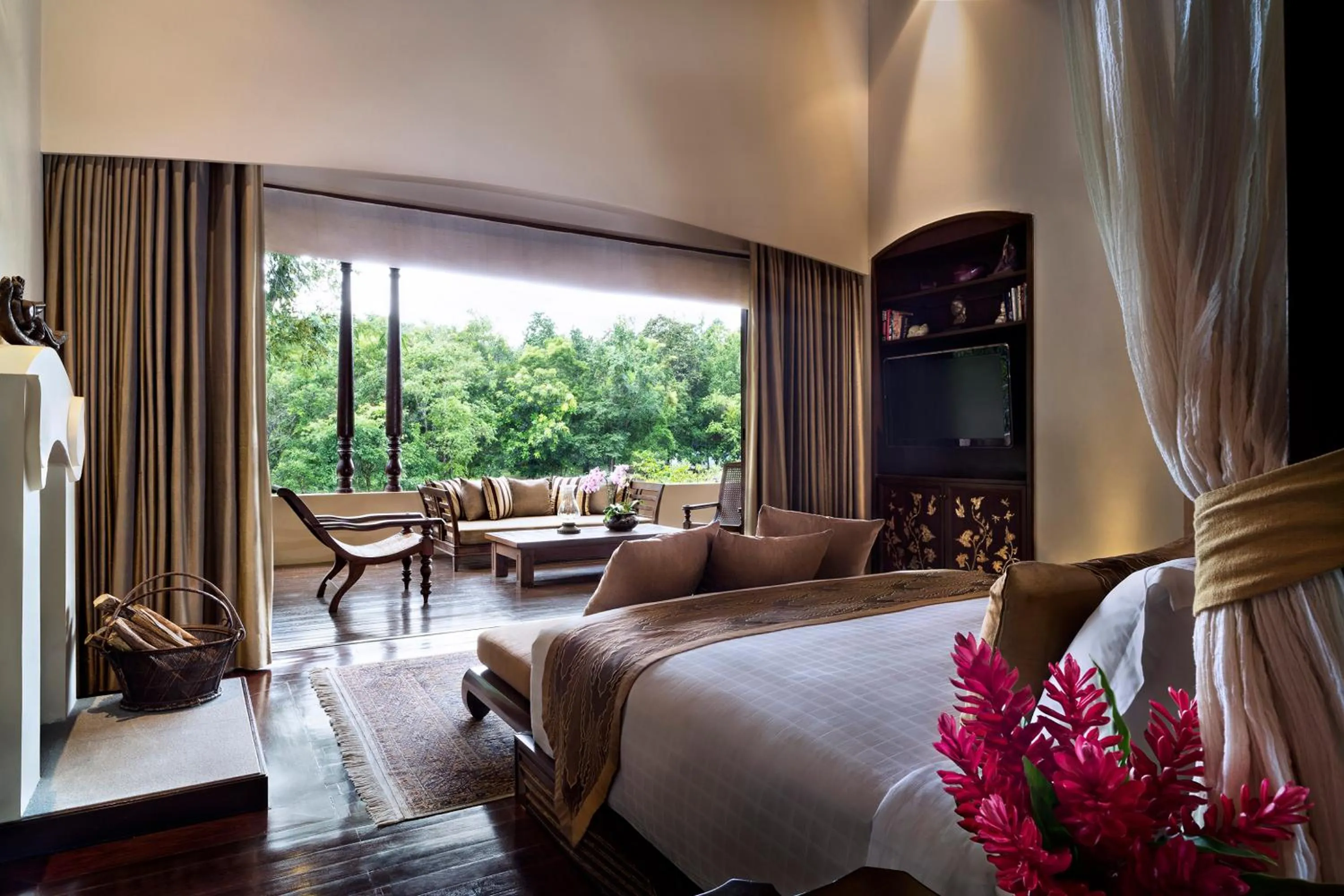 Bedroom, Bed in Four Seasons Resort Chiang Mai
