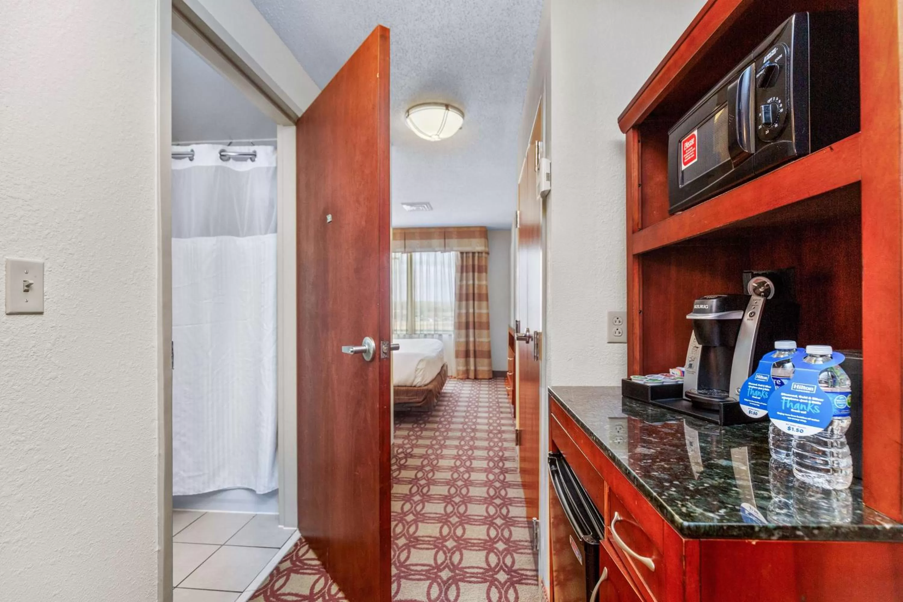 Photo of the whole room in Hilton Garden Inn Starkville