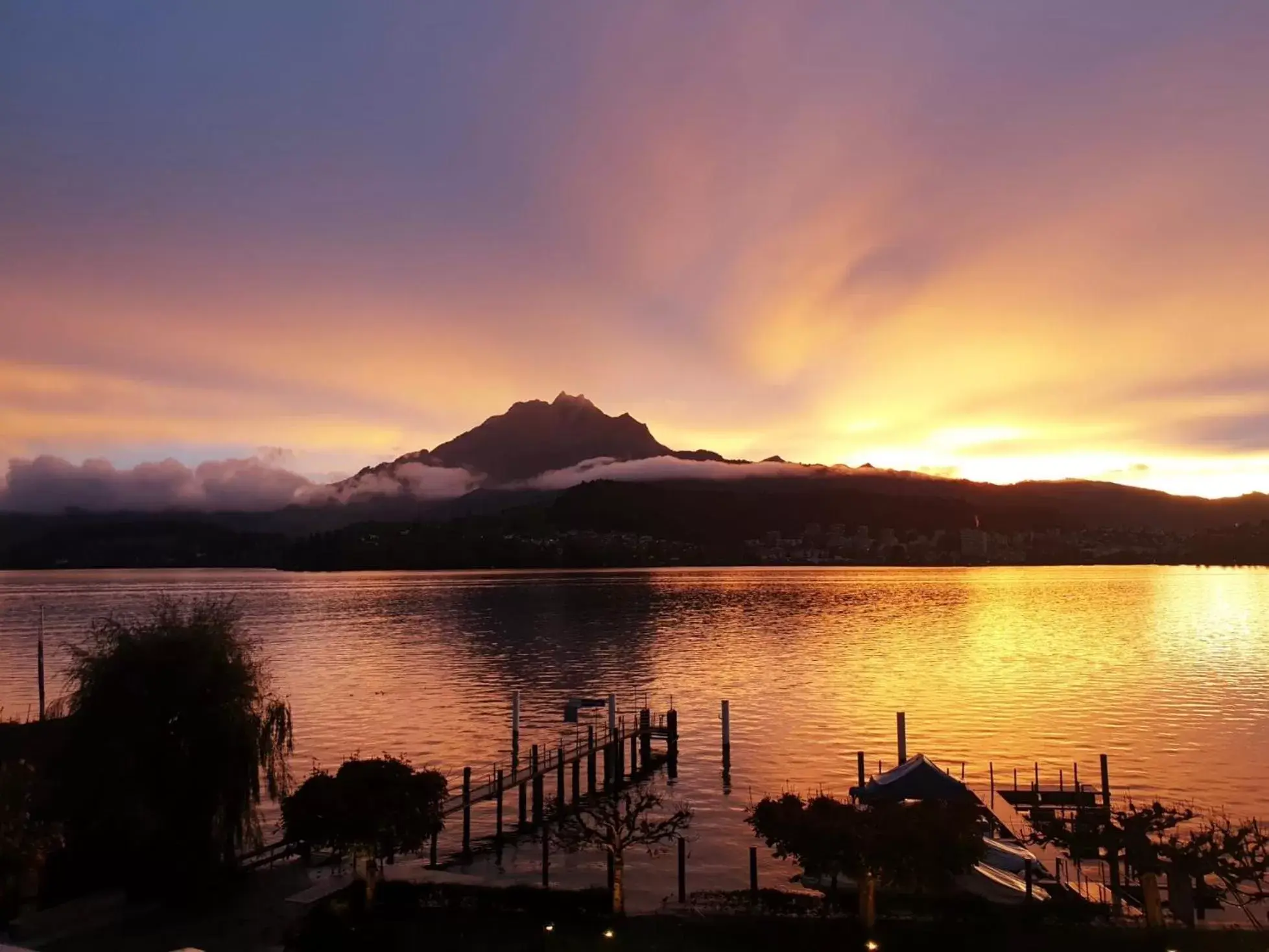 Spring in HERMITAGE Lake Lucerne - Beach Club & Lifestyle Hotel