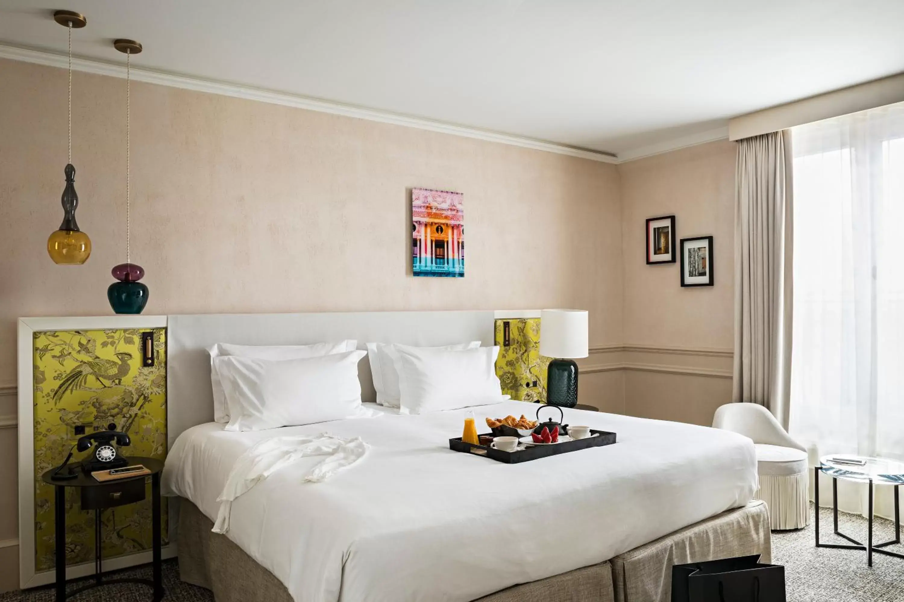 Photo of the whole room, Bed in Sofitel Le Scribe Paris Opera