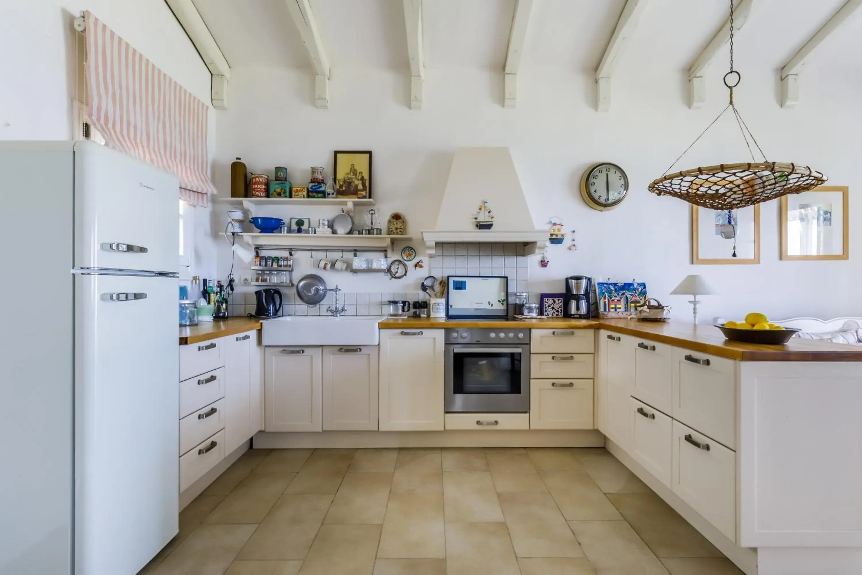 Kitchen or kitchenette, Kitchen/Kitchenette in Skopelos Village Hotel