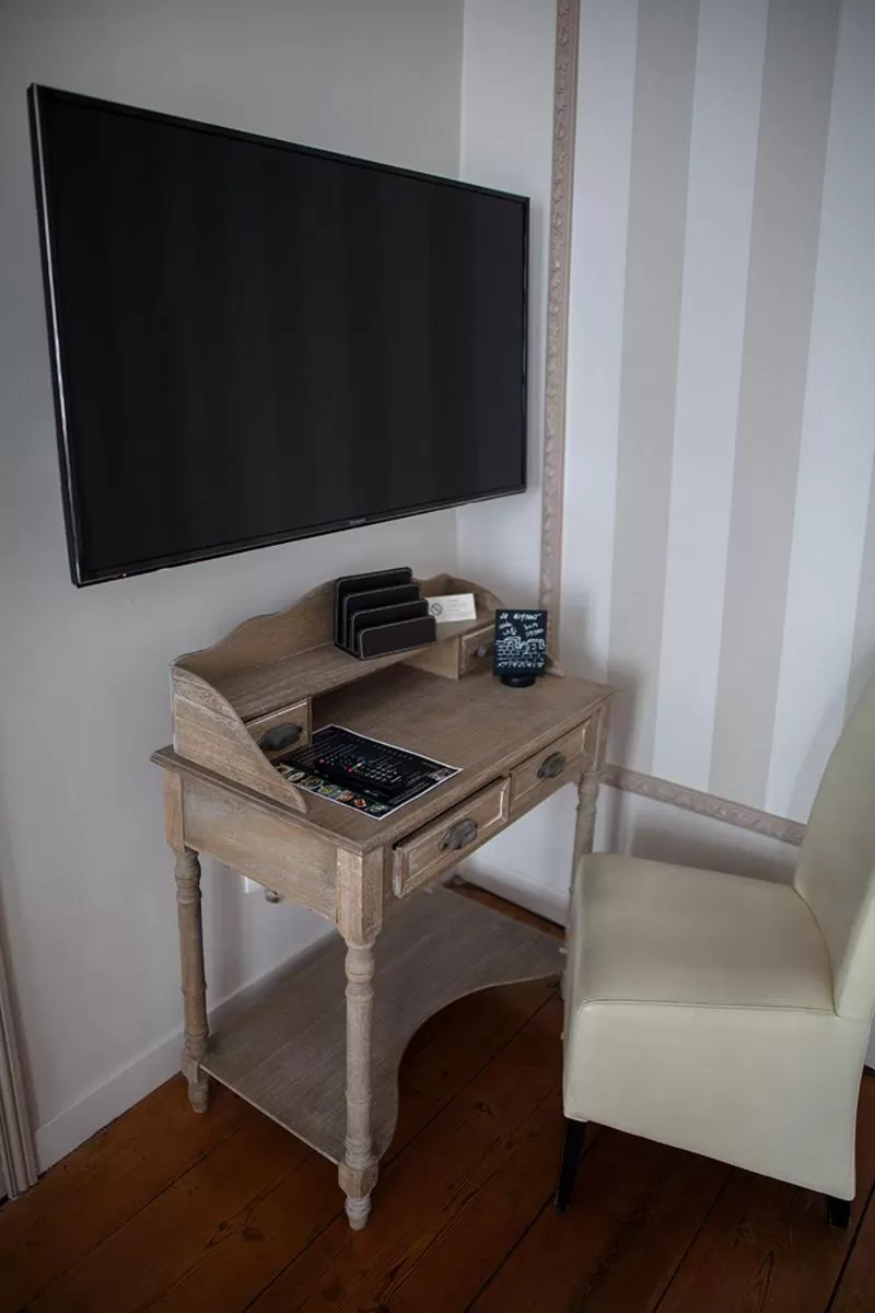 Seating area in Bienvenue Chez Nous